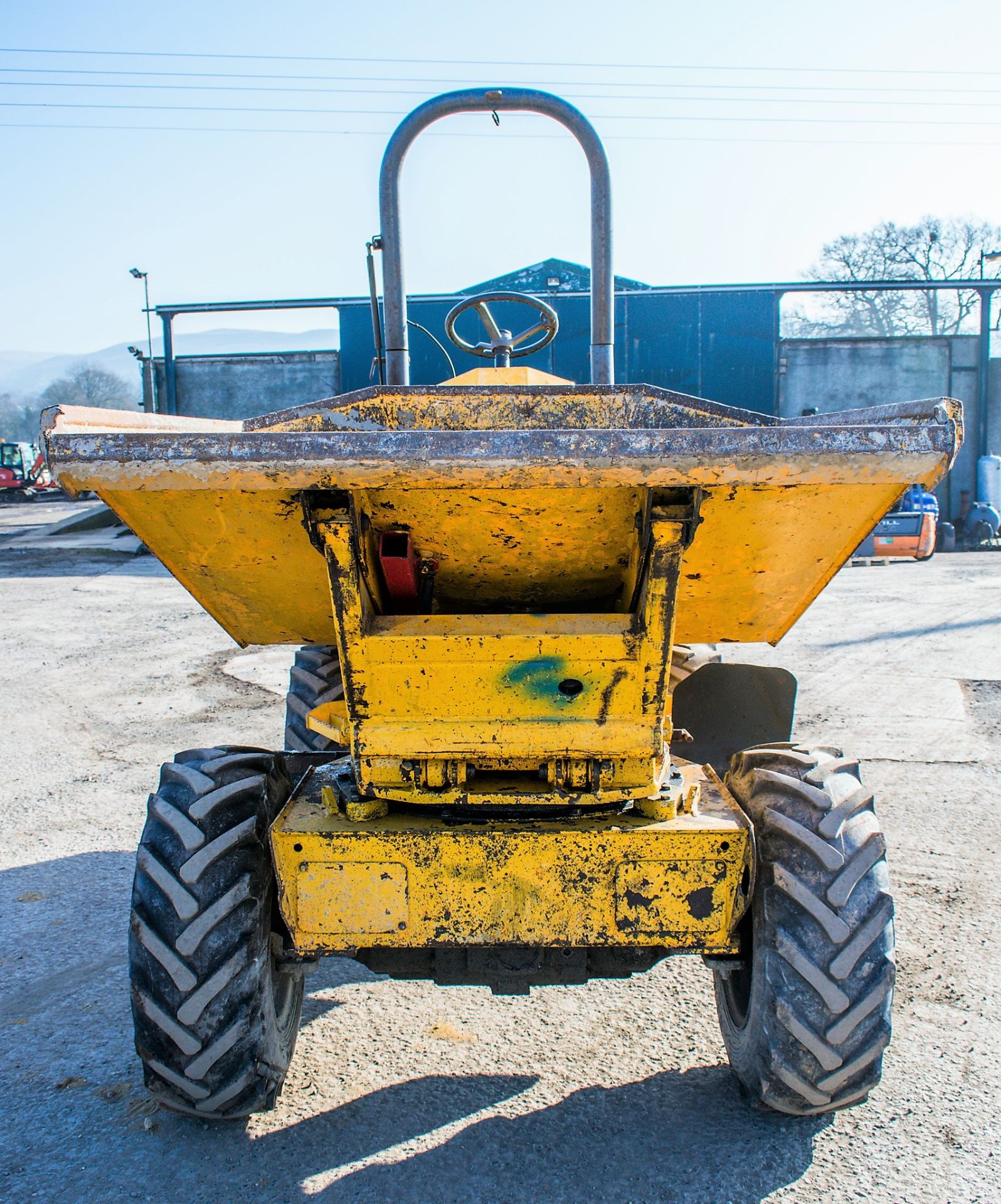 Thwaites 1.5 tonne swivel skip hi-tip dumper Year: 2007 S/N: 701B3109 Recorded Hours: 1954 153000 - Image 5 of 12