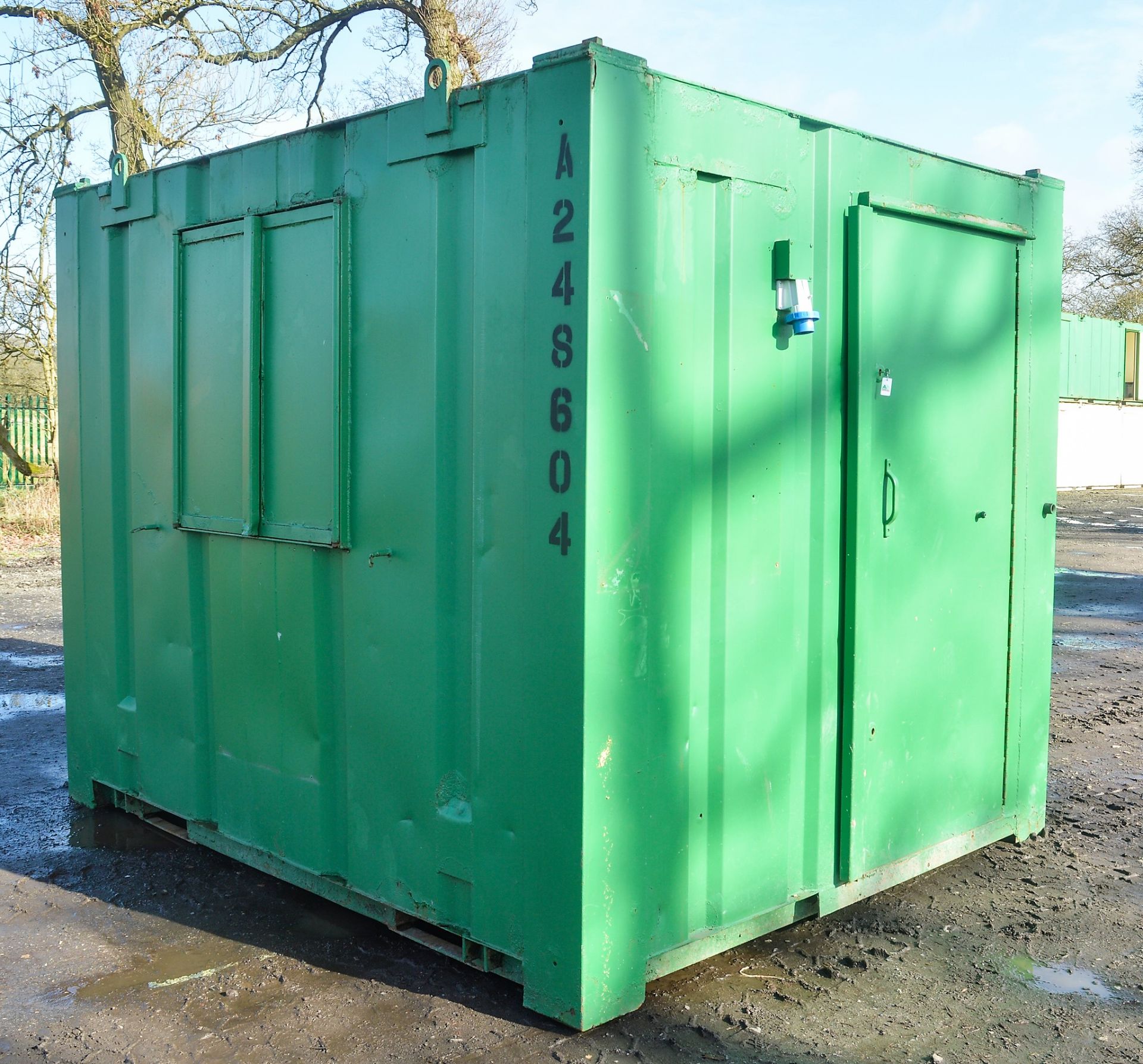 10 ft x 8 ft steel anti vandal office site unit A248604 - Image 4 of 6