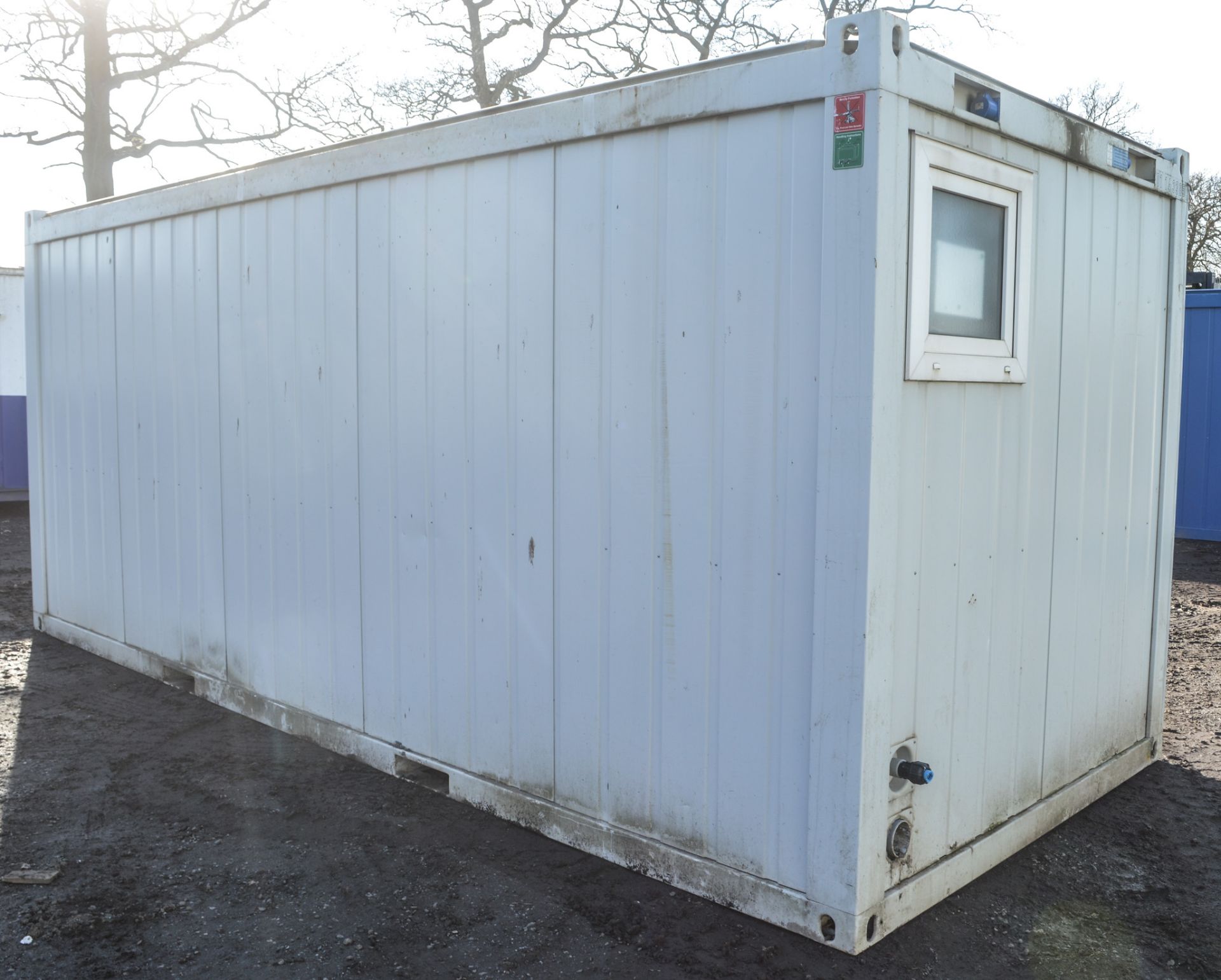 20 ft x 8 ft steel anti vandal toilet block unit  c/w keys - Image 4 of 6