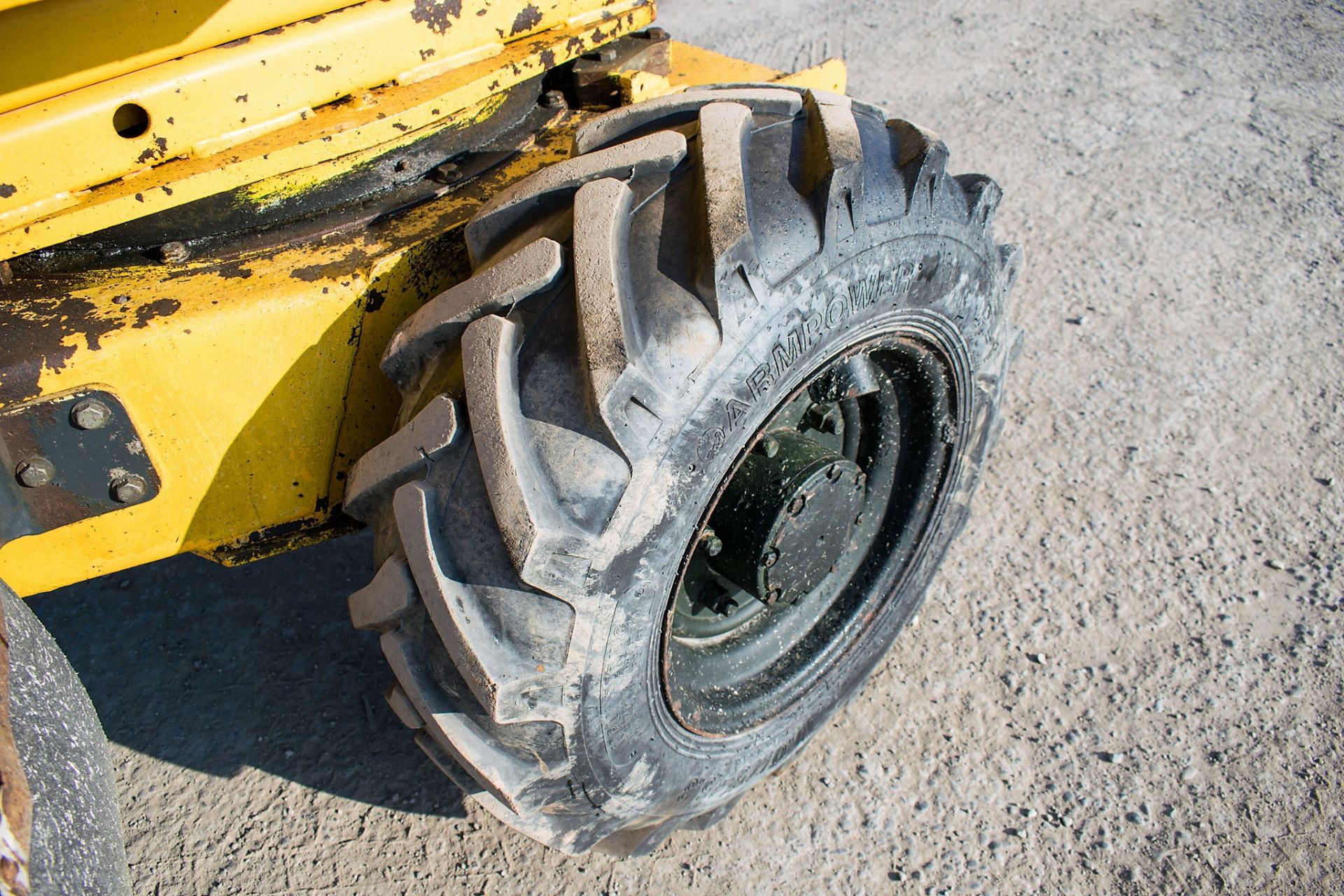 Thwaites 1.5 tonne swivel skip hi-tip dumper Year: 2007 S/N: 701B3109 Recorded Hours: 1954 153000 - Image 9 of 12