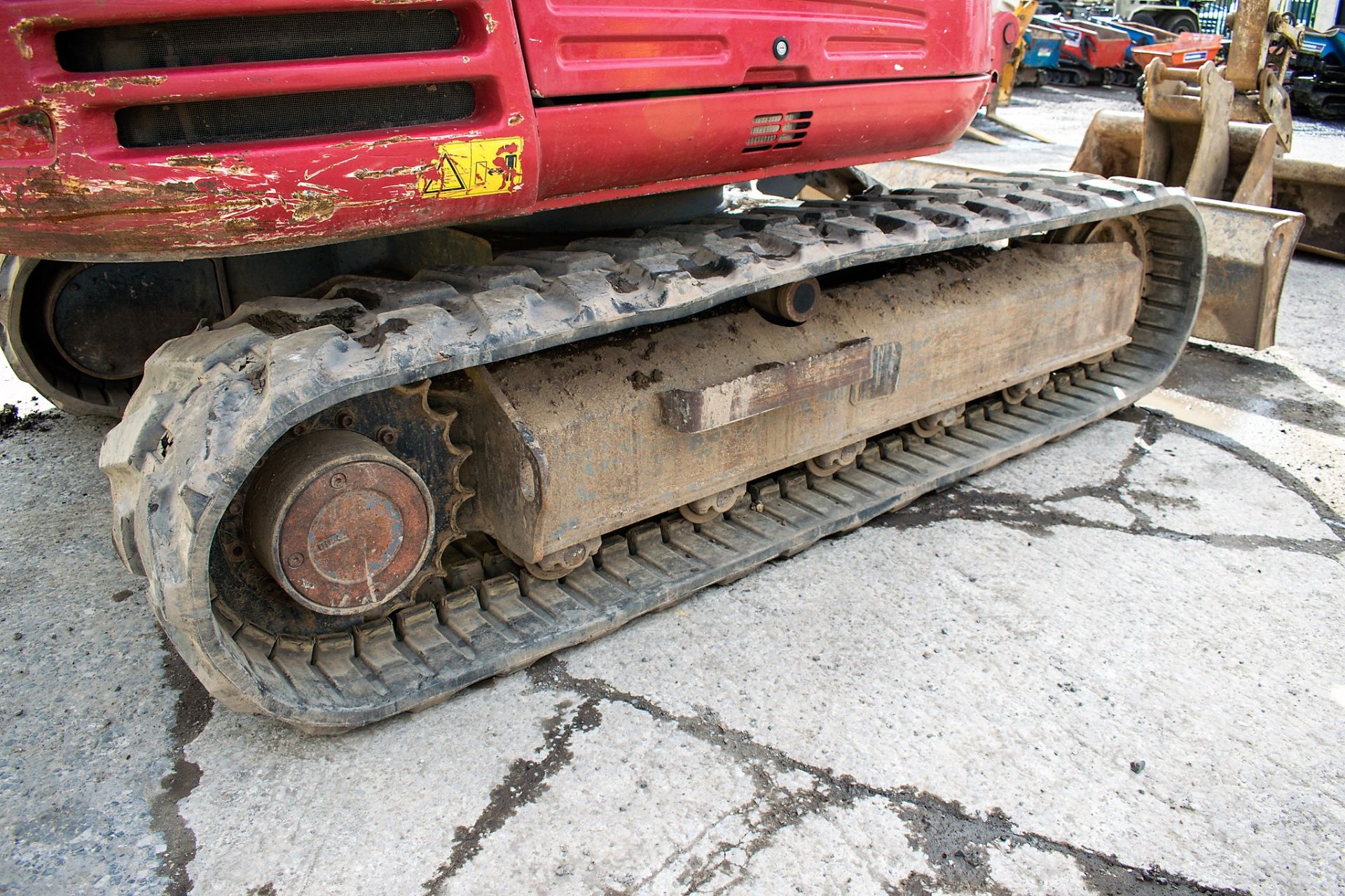 Takeuchi TB285 8.5 tonne rubber tracked excavator Year: 2012 S/N: 185000168 Recorded Hours: blade, - Image 8 of 13