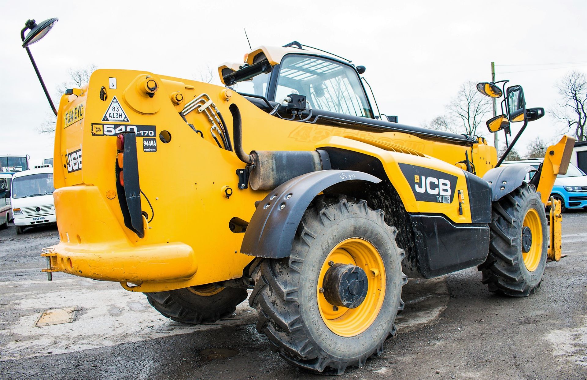 JCB 540-170 17 metre telescopic handler Year: 2014 S/N: 2180451 Recorded Hours: 4631 c/w turbo, sway - Image 4 of 14