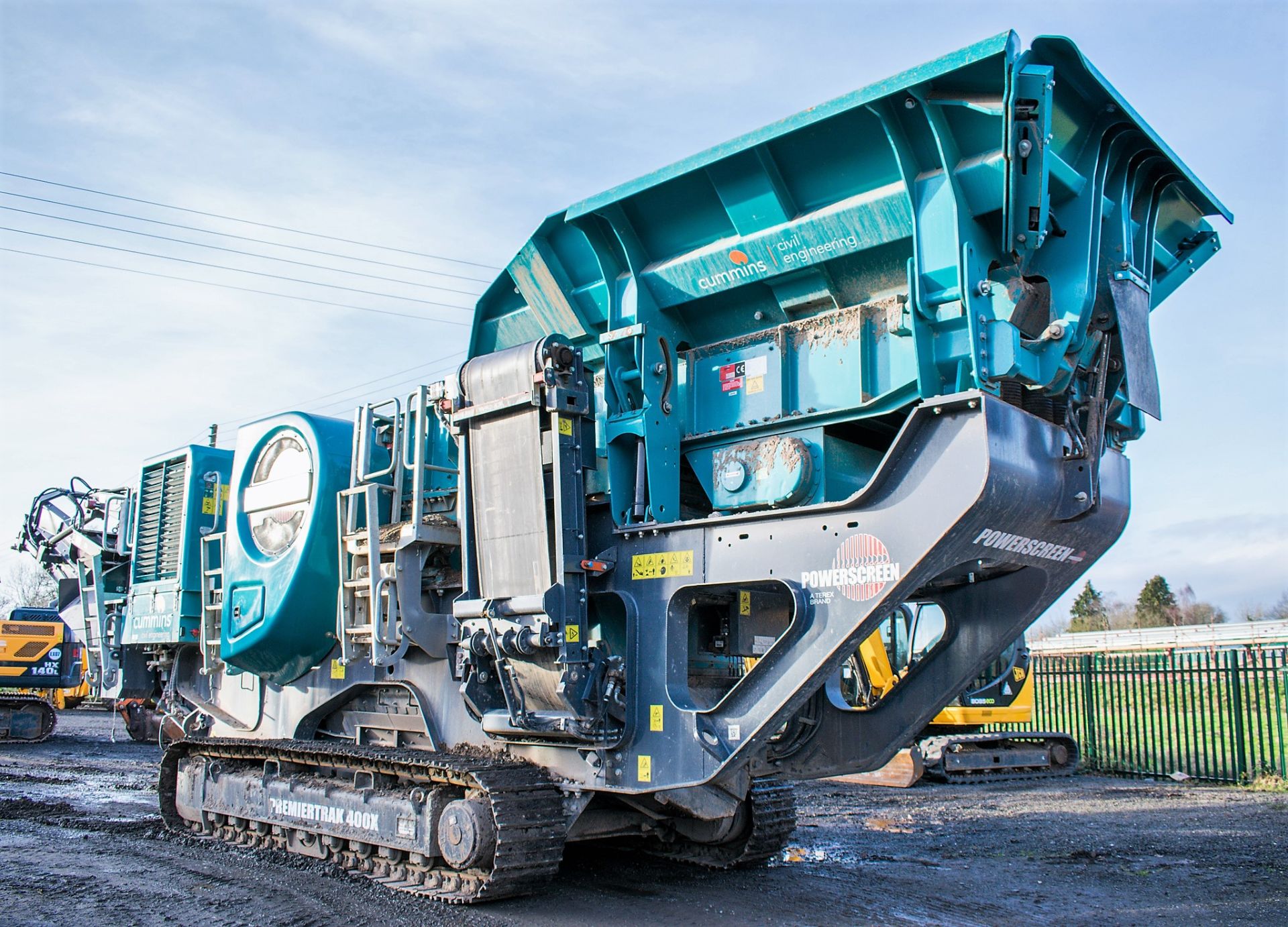 Powerscreen Premiertrak 400X post screen jaw crusher Year: 2017 S/N: 64742 Recorded Hours: 470 - Image 2 of 18
