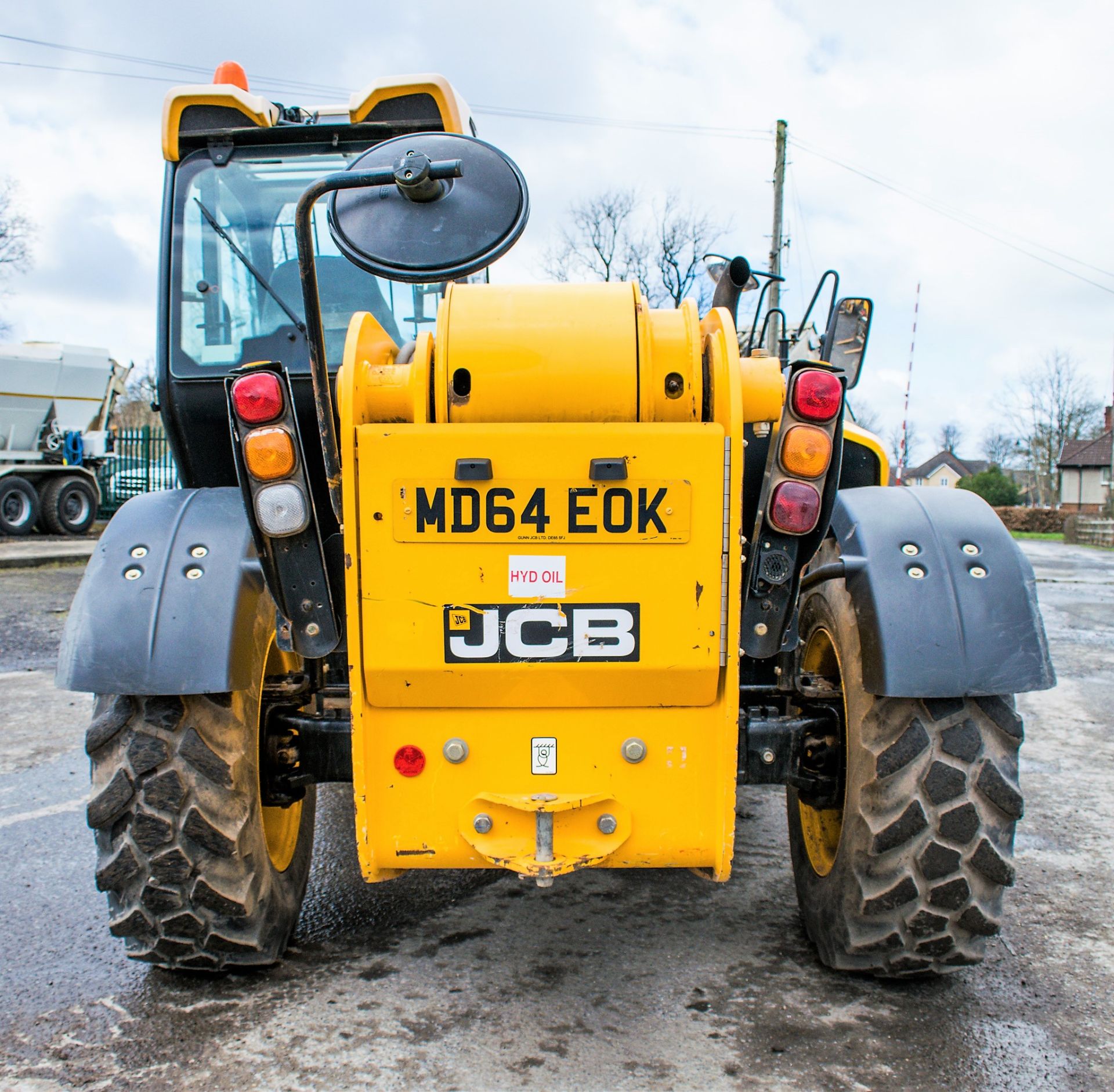 JCB 535-125 Hi-Viz 12.5 metre telescopic handler Year: 2015 S/N: 2345427 Recorded Hours: 2058 c/w - Image 6 of 13