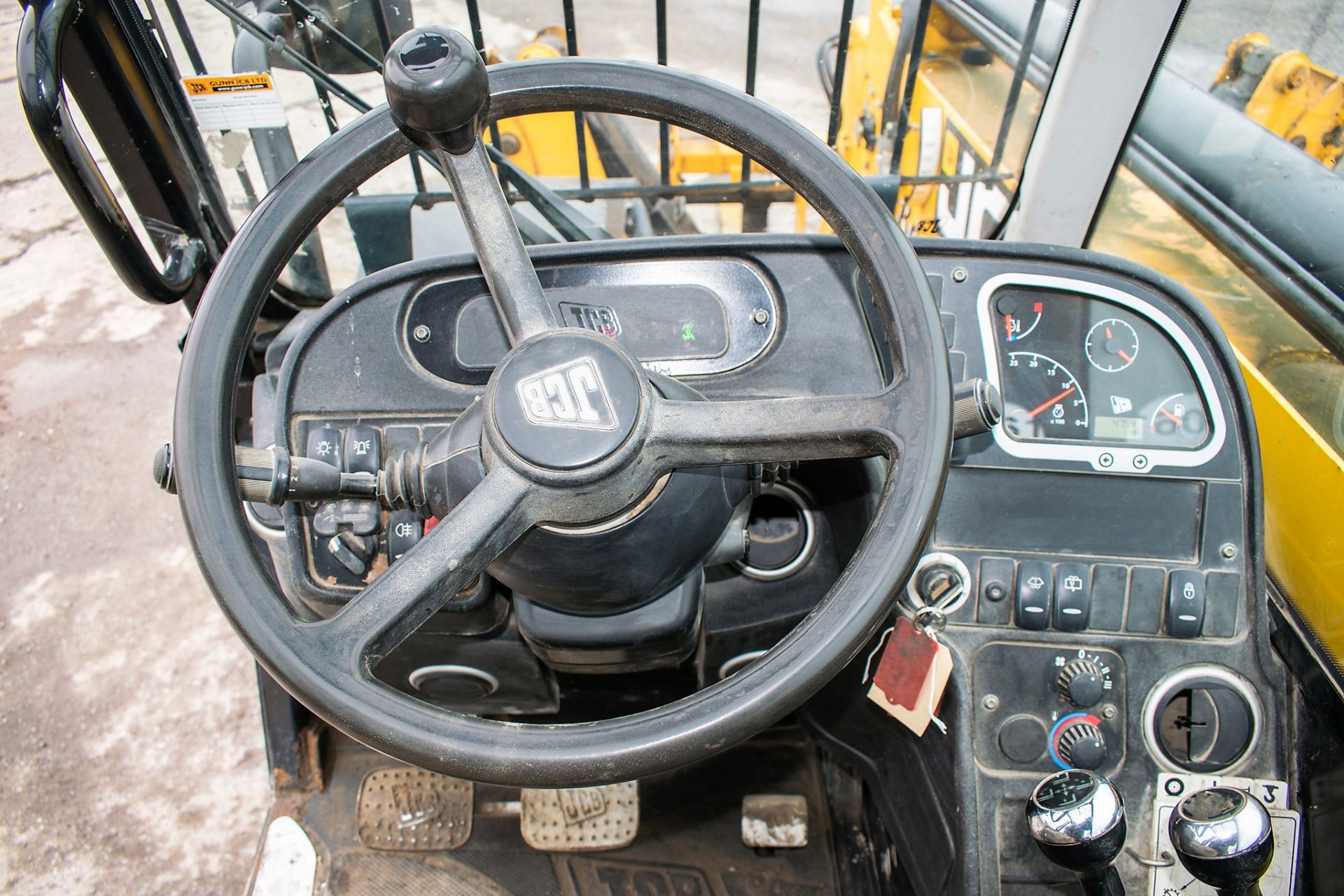 JCB 535-125 Hi-Viz 12.5 metre telescopic handler Year: 2012 S/N: 2145030 Recorded Hours: 4754 c/w - Image 13 of 13