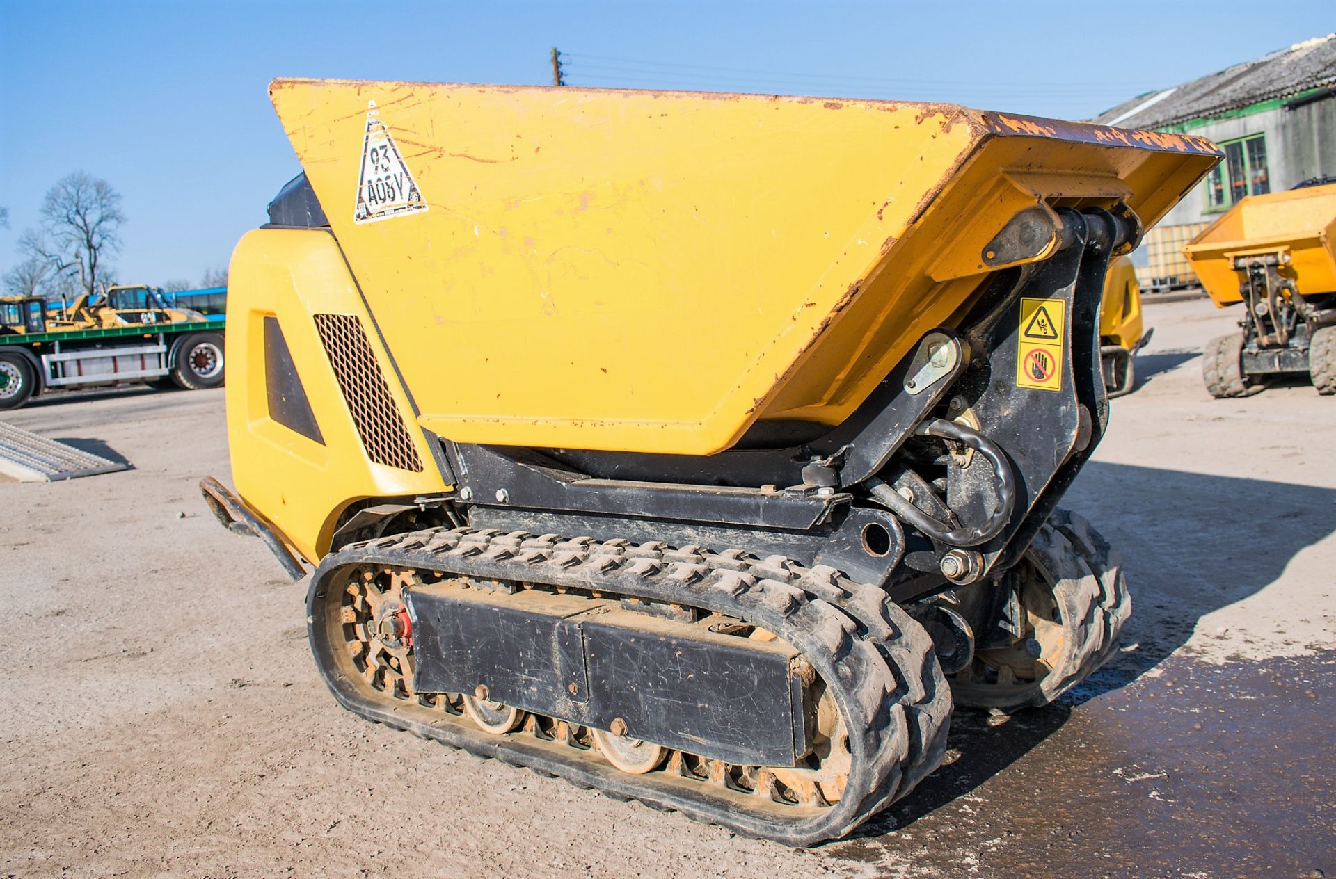 JCB HTD-5 Dumpster 500 kg diesel driven tracked walk behind hi tip dumper Year: 2016 S/N: 1593586 - Image 2 of 11