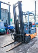 Still R20.18 2 tonne battery electric fork lift truck Year: 1999 S/N: 6239 Recorded Hours: 4045 c/
