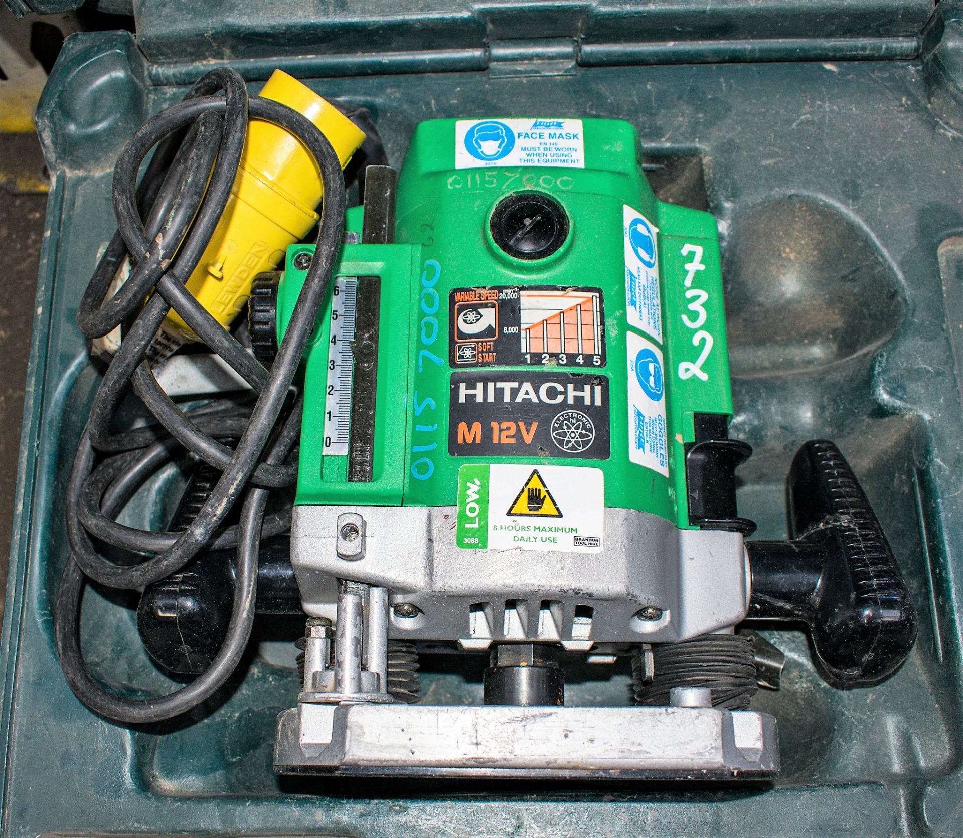 Hitachi 110v router c/w carry case