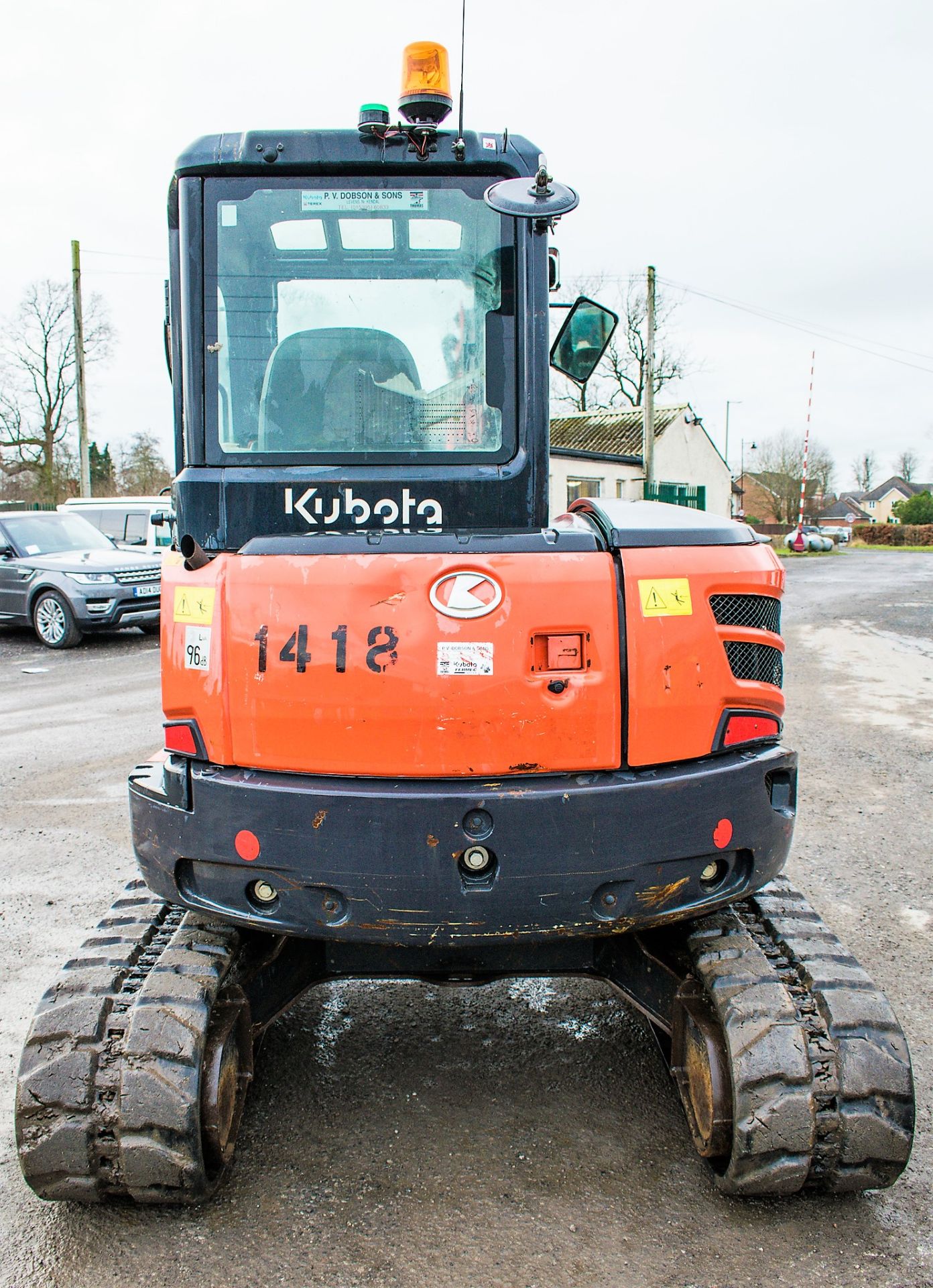 Kubota U48-4 4.8 tonne rubber tracked excavator Year: 2011 S/N: 50406 Recorded Hours: 5662 blade, - Image 6 of 11