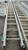 2 stage aluminium extending ladder 33530010