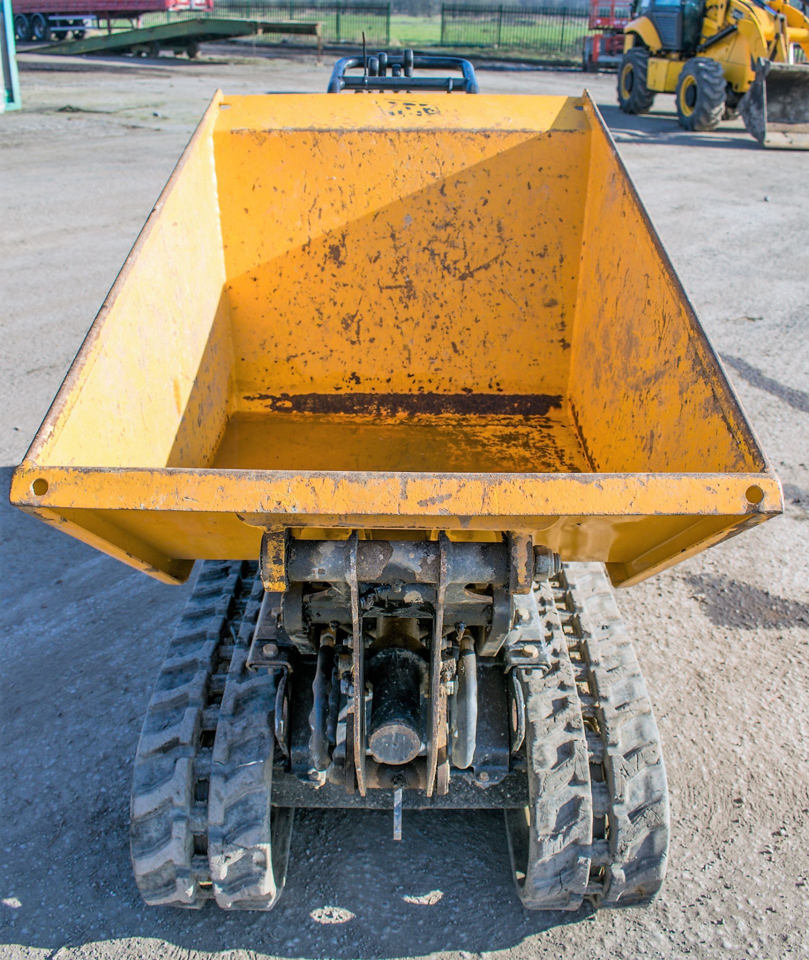 JCB HTD-5 Dumpster 500 kg diesel driven tracked walk behind hi tip dumper Year: 2016 S/N:  5111728 - Image 5 of 11