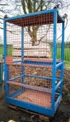 Steel fork lift personnel cage