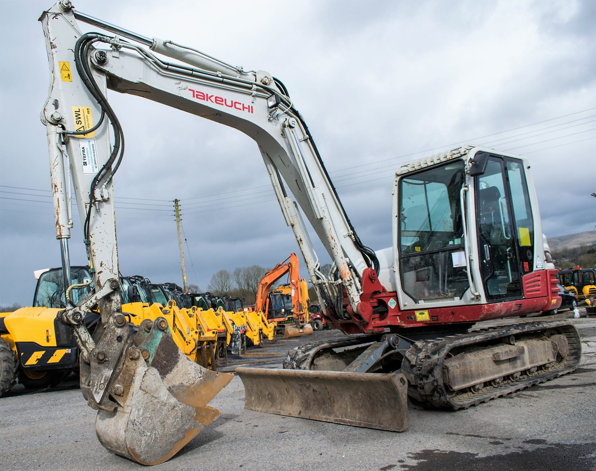 Takeuchi TB285 8.5 tonne rubber tracked excavator Year: 2012 S/N: 185000171 Recorded Hours: 6004
