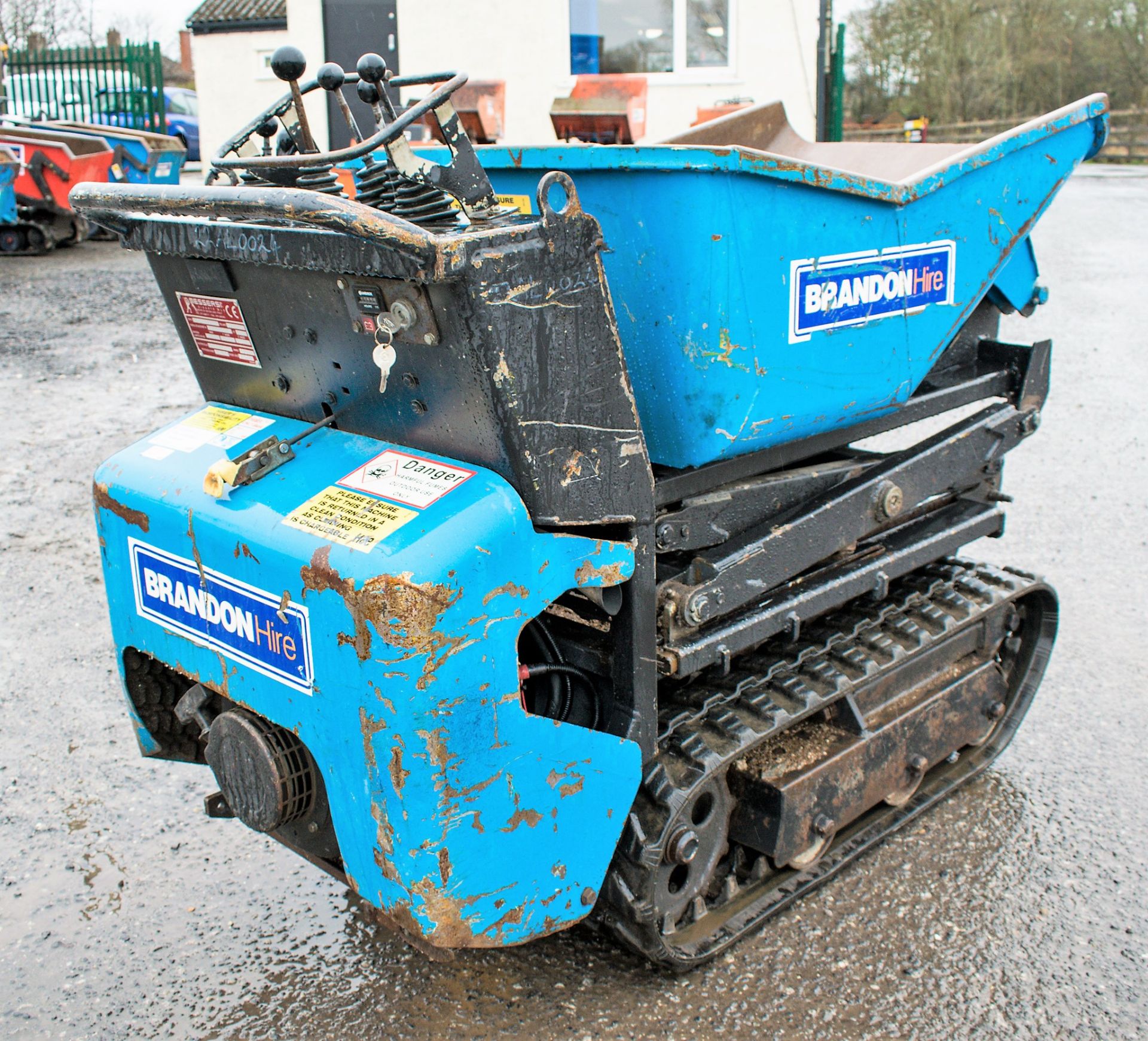 Messersi TCH-07D diesel driven walk behind rubber tracked dumper Year: 2010 S/N: 964 - Image 4 of 9