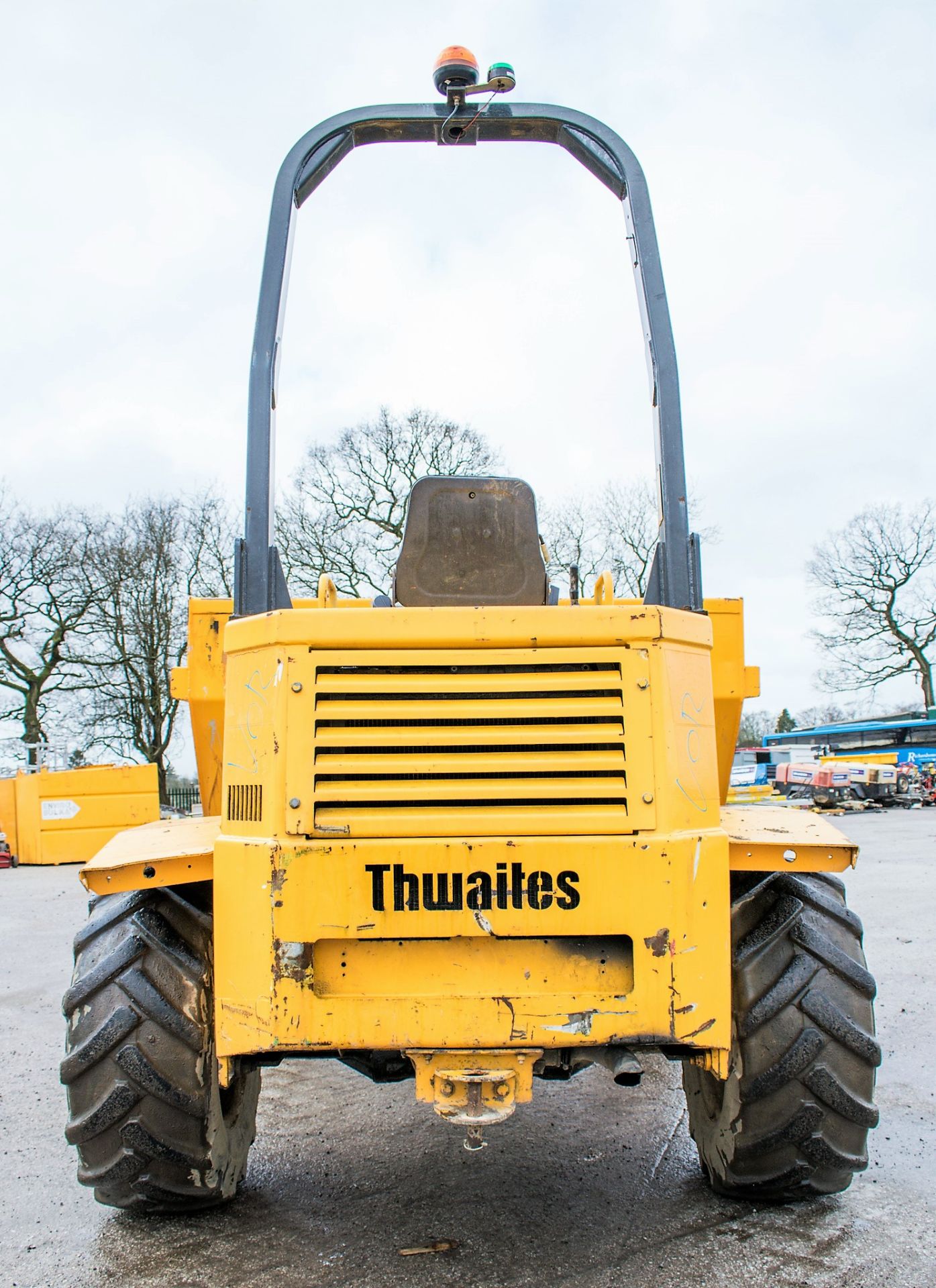 Thwaites 6 tonne straight skip dumper Year: 2005 S/N: A7266 Recorded Hours: 2935 ** Steering ram - Image 6 of 11