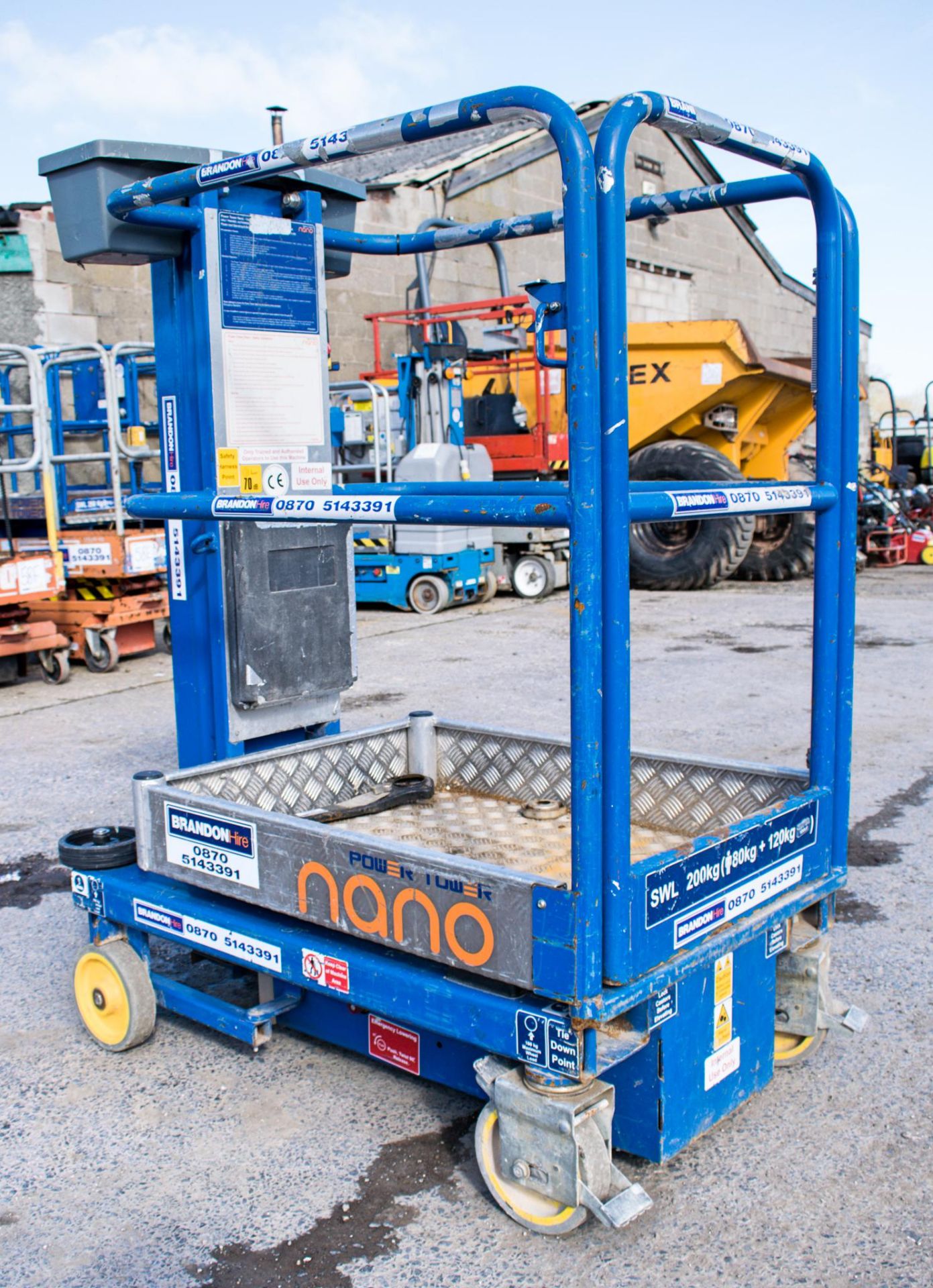 Power Tower Nano battery electric personnel lift NO36