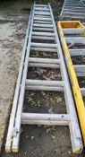 2 stage extending aluminium ladder A595284