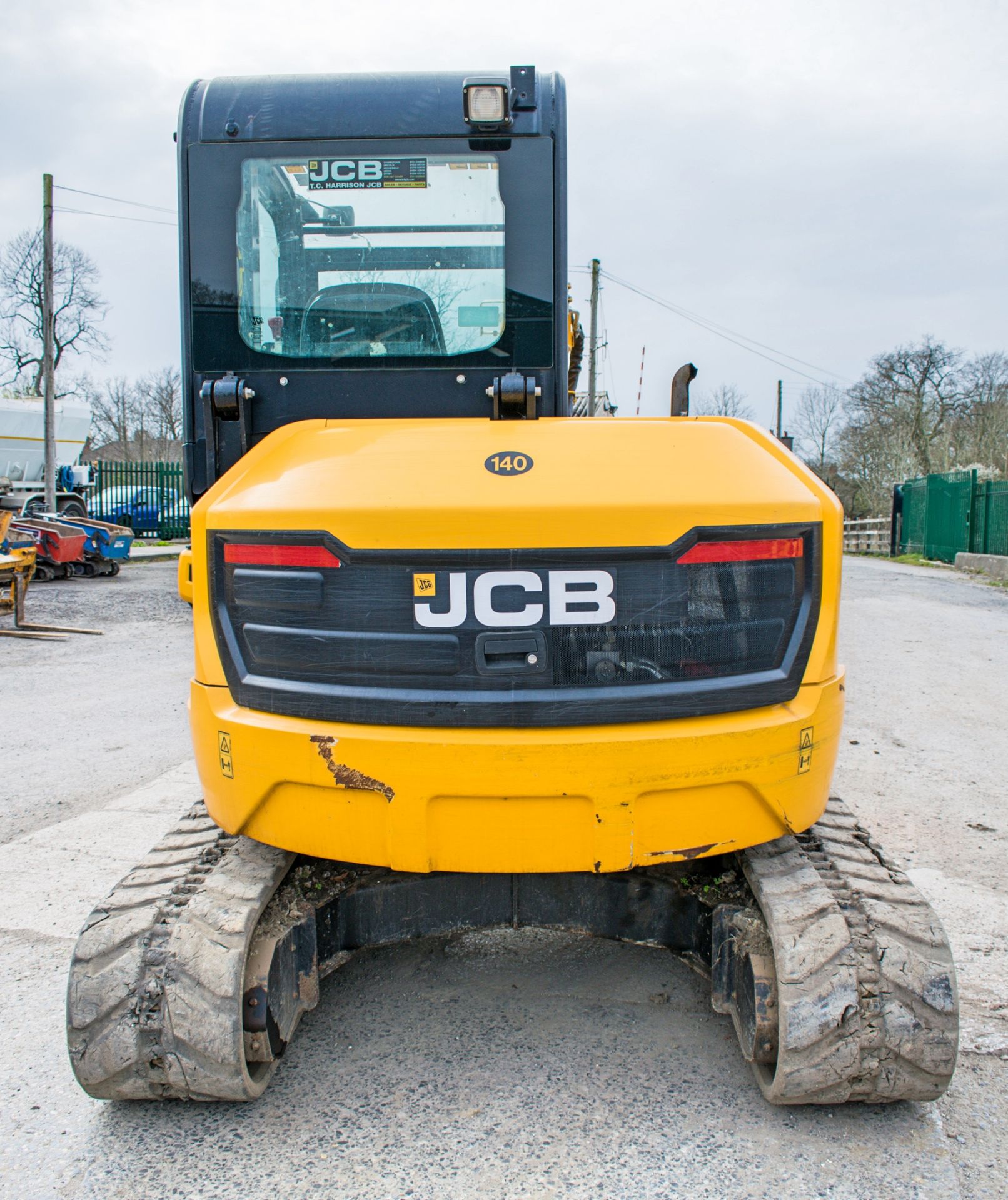 JCB 65R-1 6.5 tonne rubber tracked excavator Year: 2015 S/N: 1913919 Recorded Hours: 1886 blade, - Image 6 of 12
