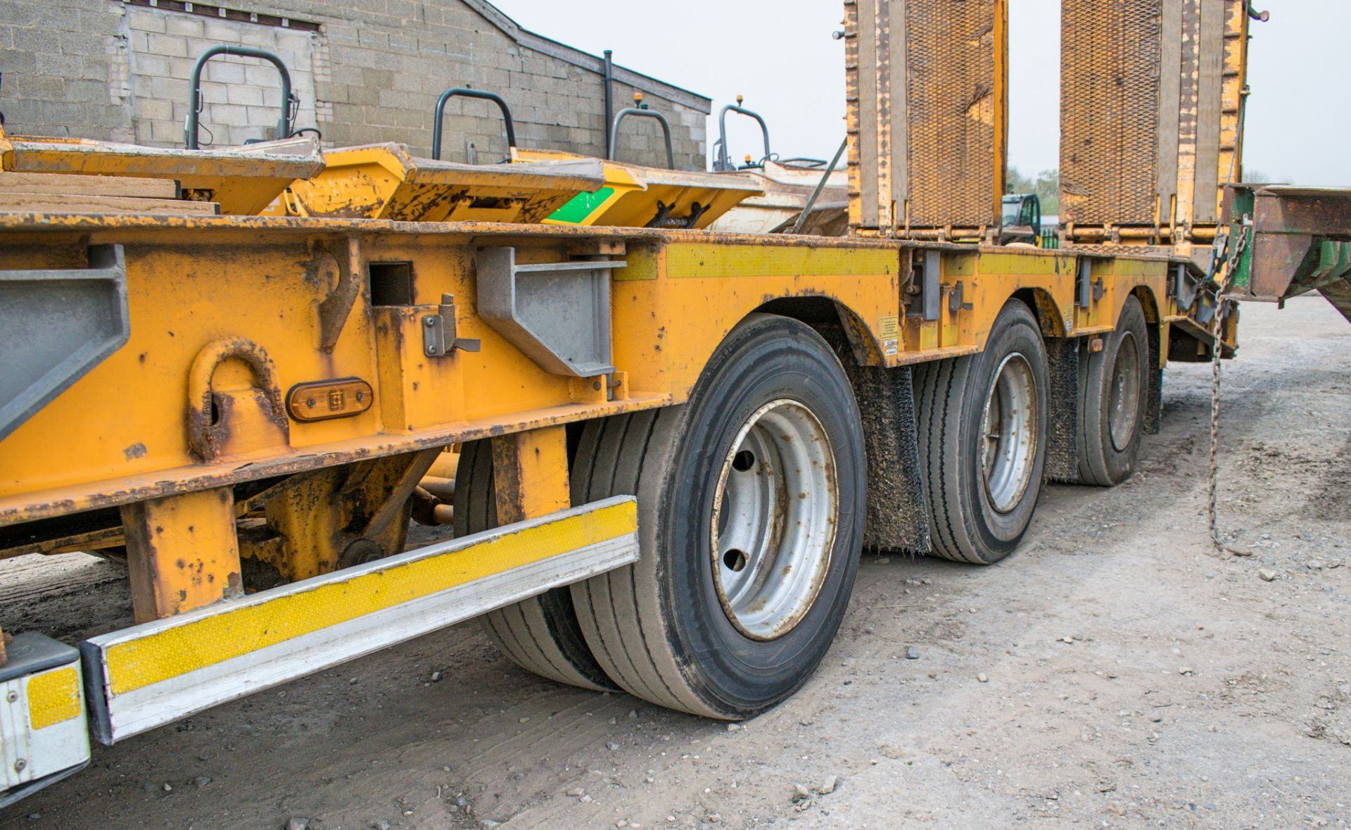 Andover 13.6 metre tri axle low loader trailer Year: 2014 S/N: E0850005 - Image 9 of 12