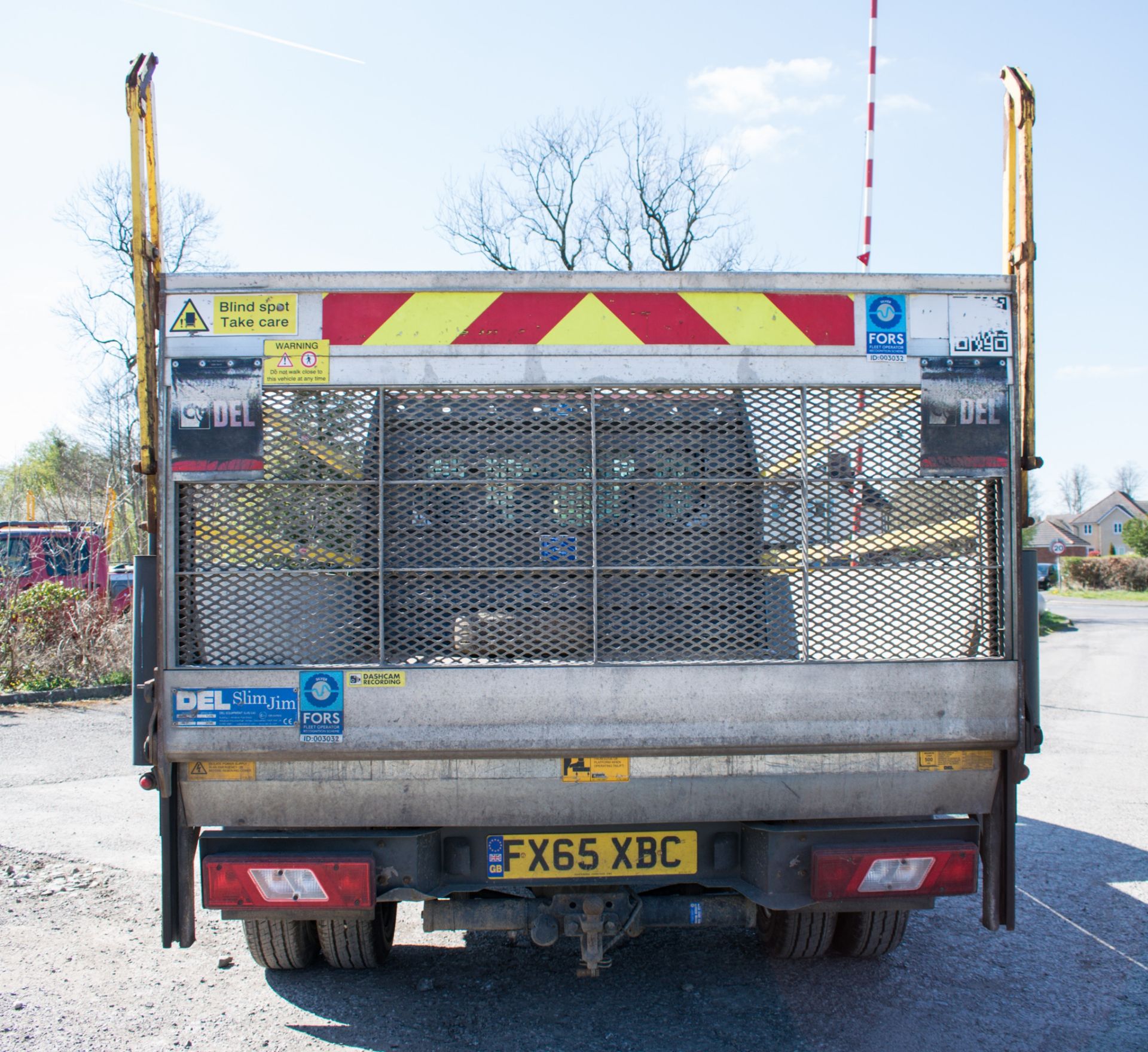 Ford Transit 350 LWD dropside lorry Registration Number: FX65 XBC Date of Registration: 01/12/2015 - Image 6 of 10