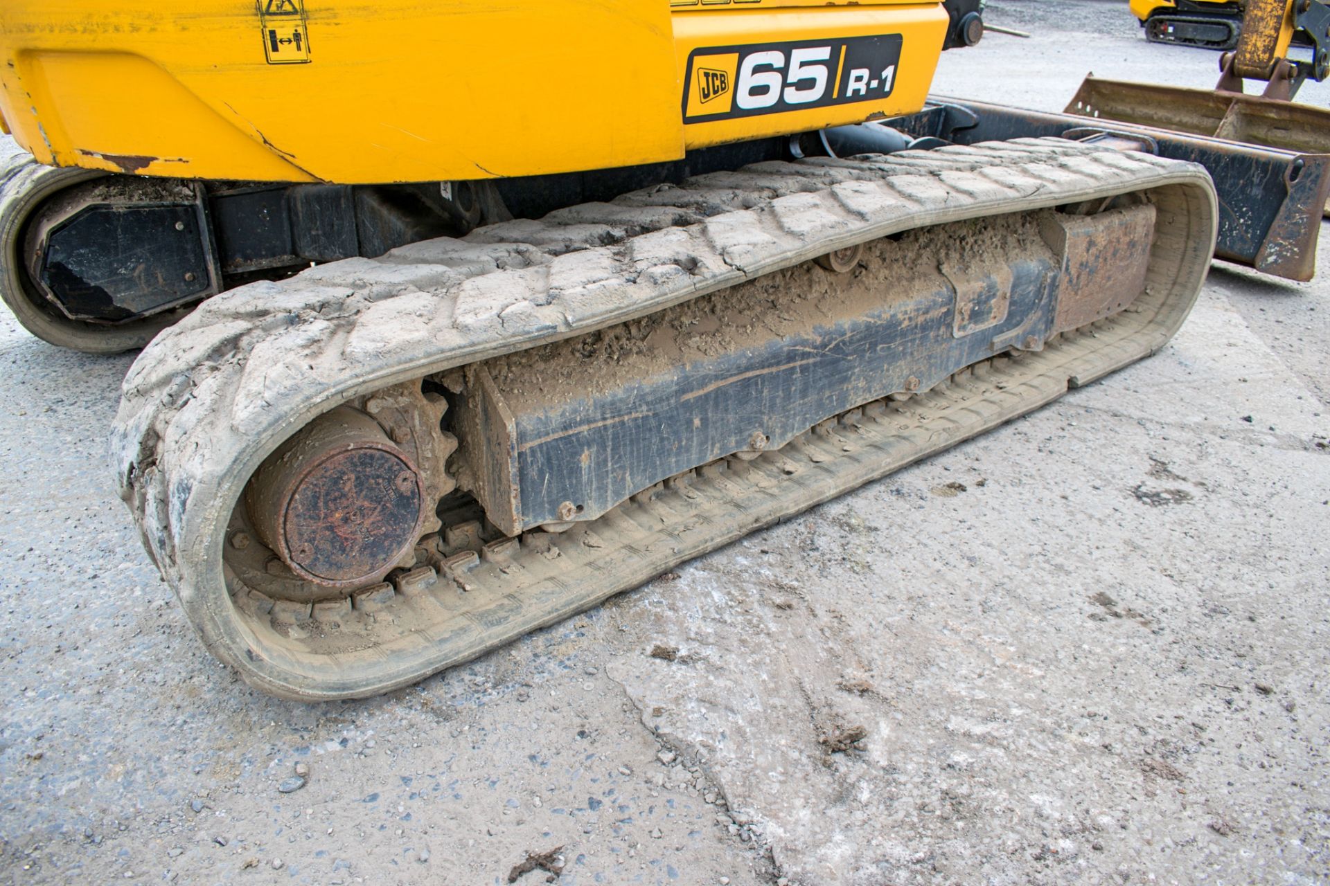 JCB 65R-1 6.5 tonne rubber tracked excavator Year: 2015 S/N: 1913919 Recorded Hours: 1886 blade, - Bild 8 aus 12