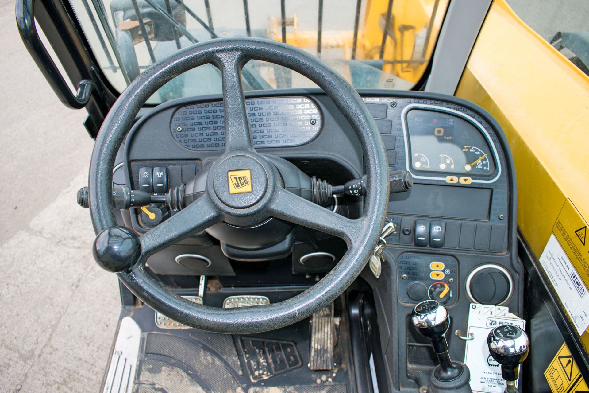 JCB 531-70 7 metre telescopic handler Year: 2014 S/N: 2182995 Recorded Hours: 1813 c/w turbo charged - Image 13 of 13