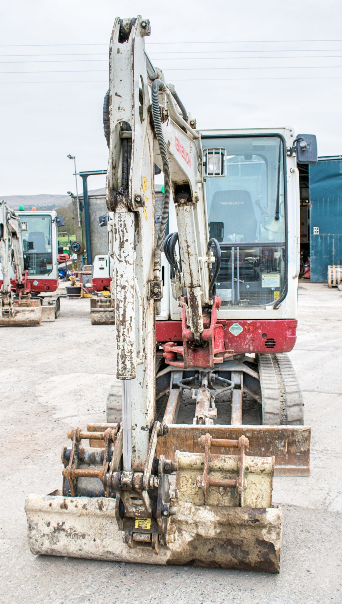 Takeuchi TB228 2.8 tonne rubber tracked mini excavator Year: 2012 S/N: 122801768 Recorded Hours: Not - Bild 5 aus 12