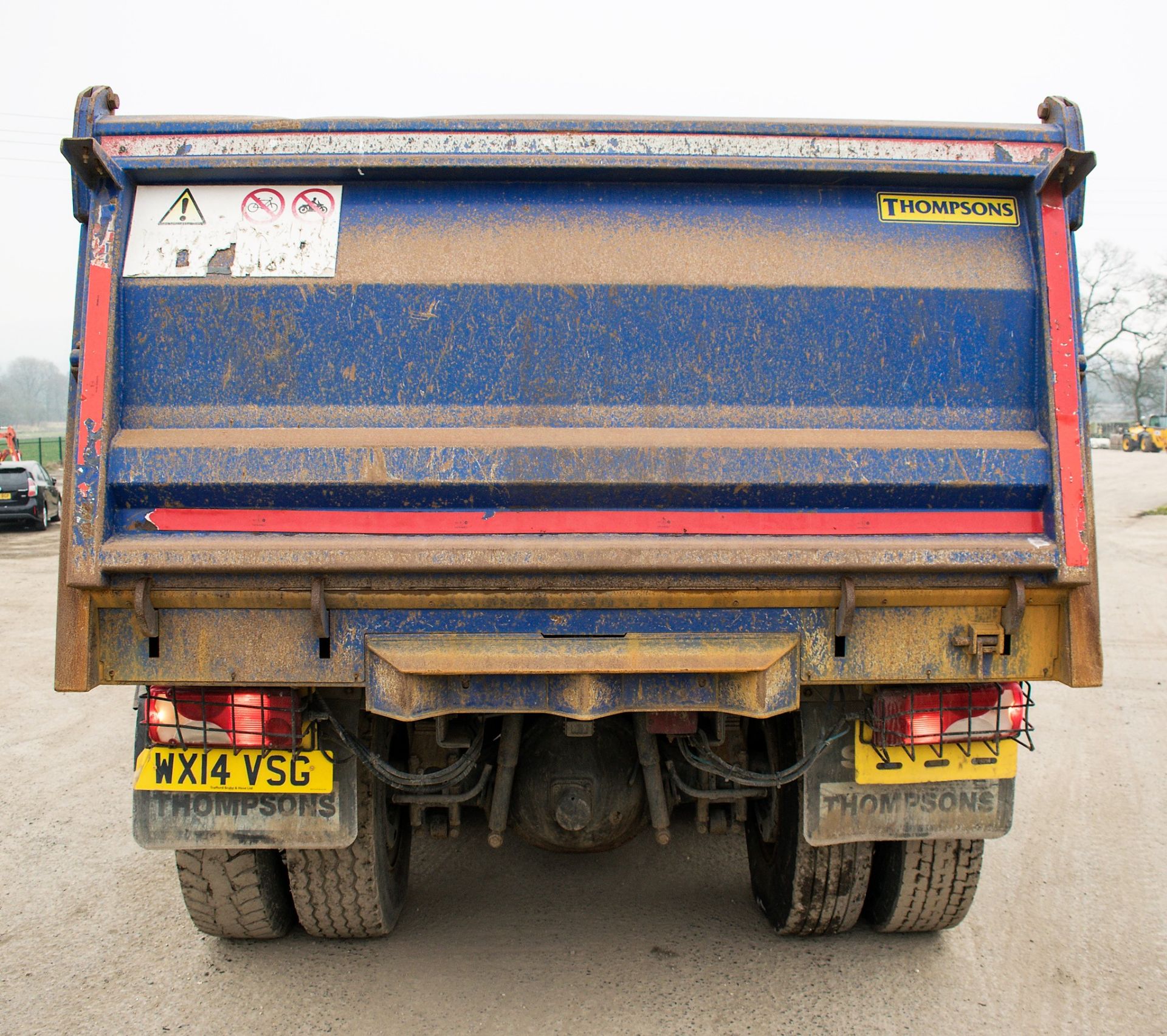 Scania P410 32 tonne 8 wheel tipper lorry Registration Number: WX14 VSG Date of Registration: 17/ - Image 6 of 8