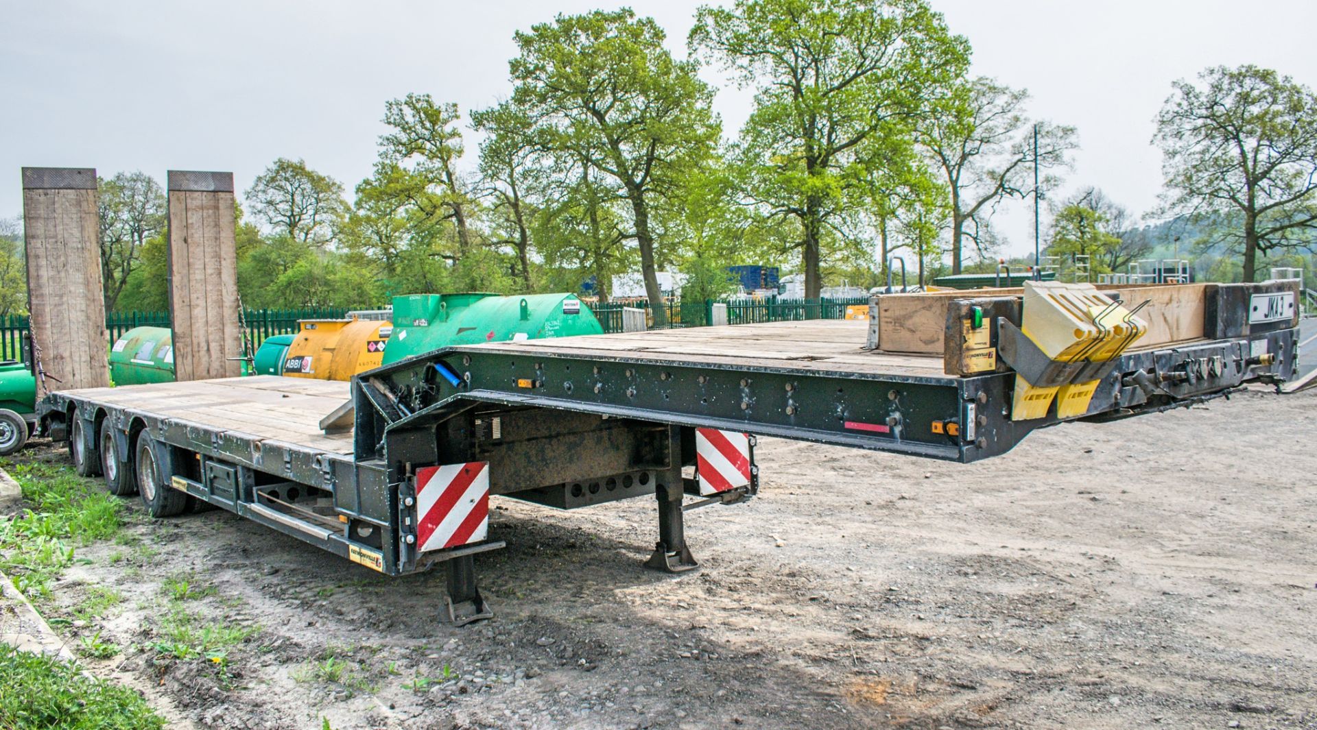 Faymonville STN-3U 13.6 metre tri axle low loader trailer Year: 2010 S/N: 9291 - Image 2 of 12