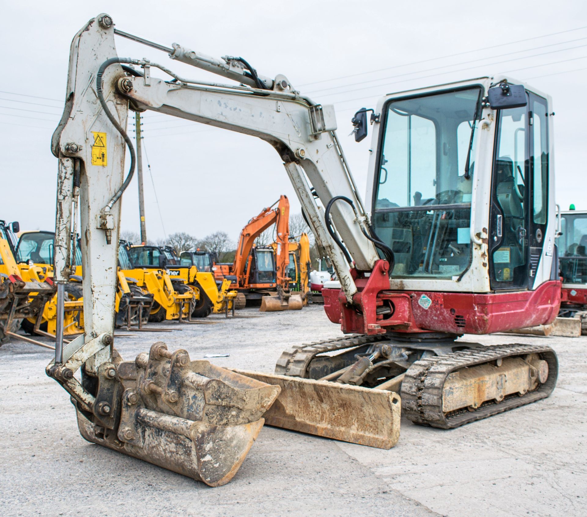 Takeuchi TB228 2.8 tonne rubber tracked mini excavator Year: 2014 S/N: 122803361 Recorded Hours: