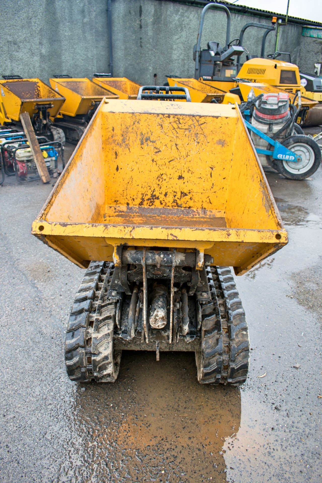 JCB HTD-5 diesel driven rubber tracked Hi-Tip pedestrian dumper Year: 2016 S/N: 1593598 5111731 - Bild 5 aus 12