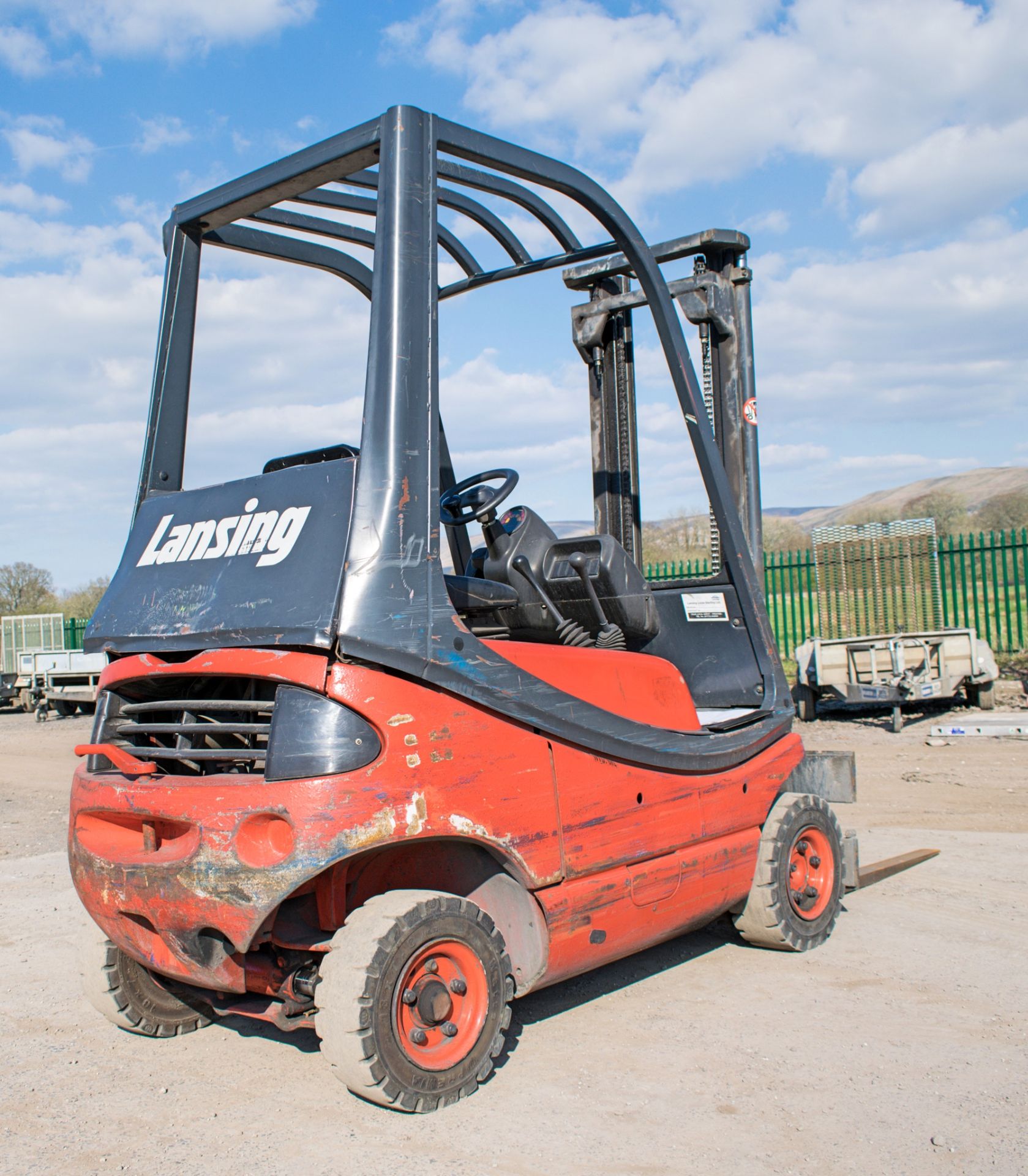 Lansing Linde H16D diesel driven fork lift truck Year: 1996 S/N: 7016 Recorded Hours: 4569 ** No VAT - Image 4 of 8