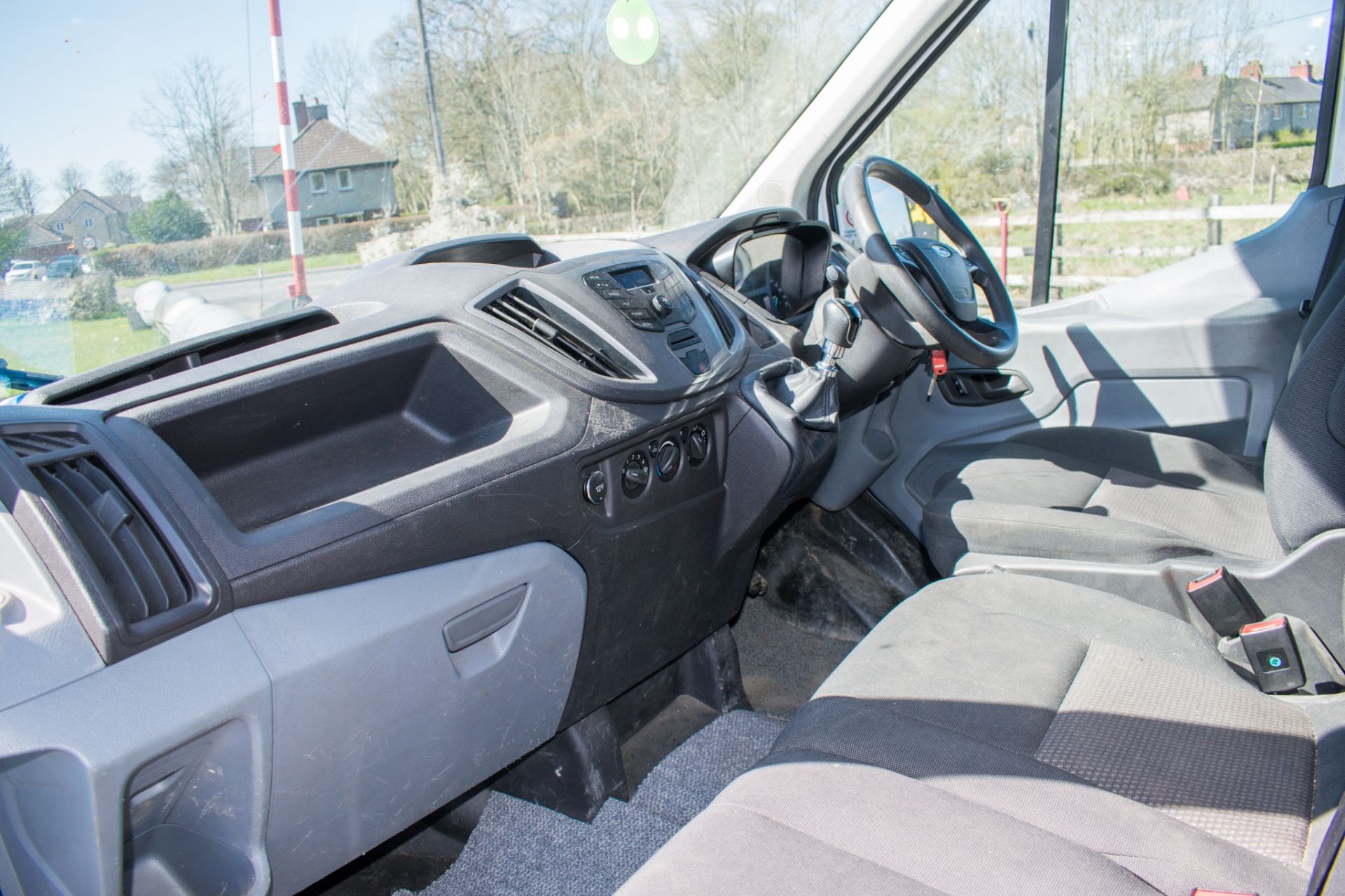 Ford Transit 350 LWD dropside lorry Registration Number: FX65 XBD Date of Registration: 01/12/2015 - Image 8 of 10