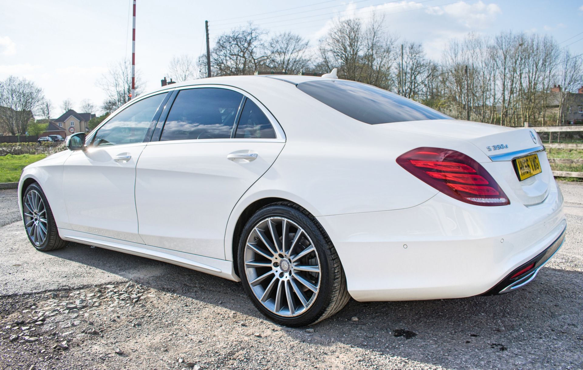 Mercedes Benz S350D L Executive Premium AMG Line 4 door saloon car - Image 4 of 13