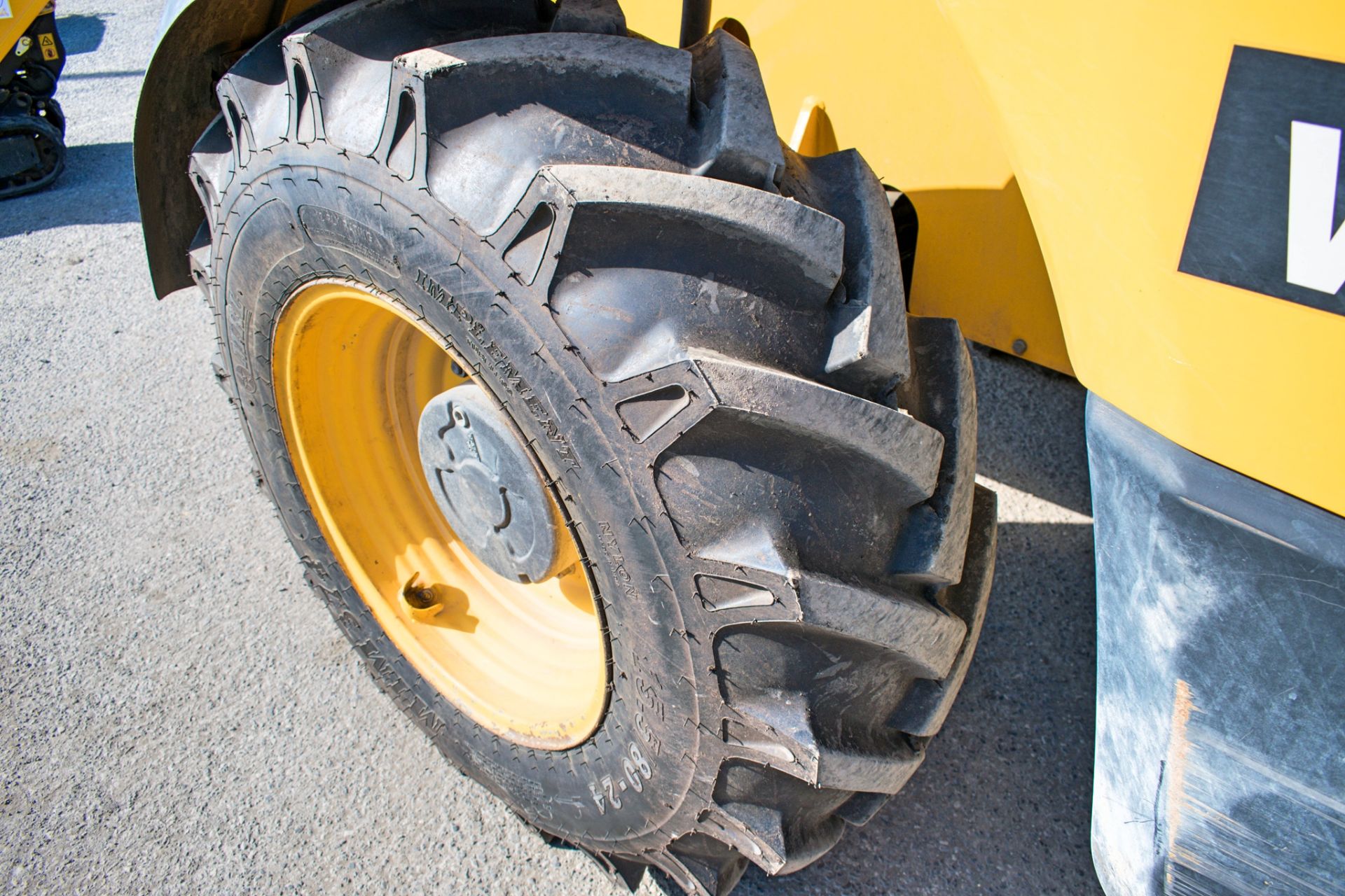 JCB 535-95 9.5 metre telescopic handler Year: 2013 S/N: 2174427 Recorded Hours: 6445 c/w turbo - Image 9 of 13