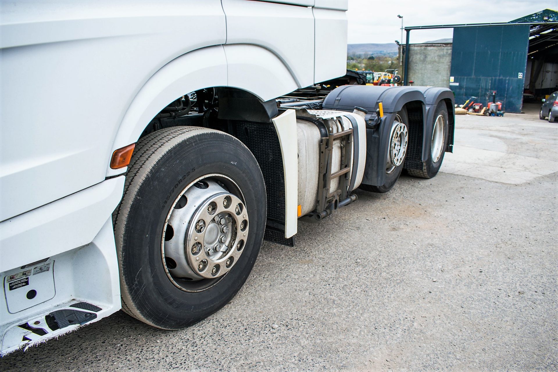 Mercedes Benz Actross 2545 6 x 2 tractor unit Registration Number: NJ62 WFV Date of Registration: - Image 7 of 12