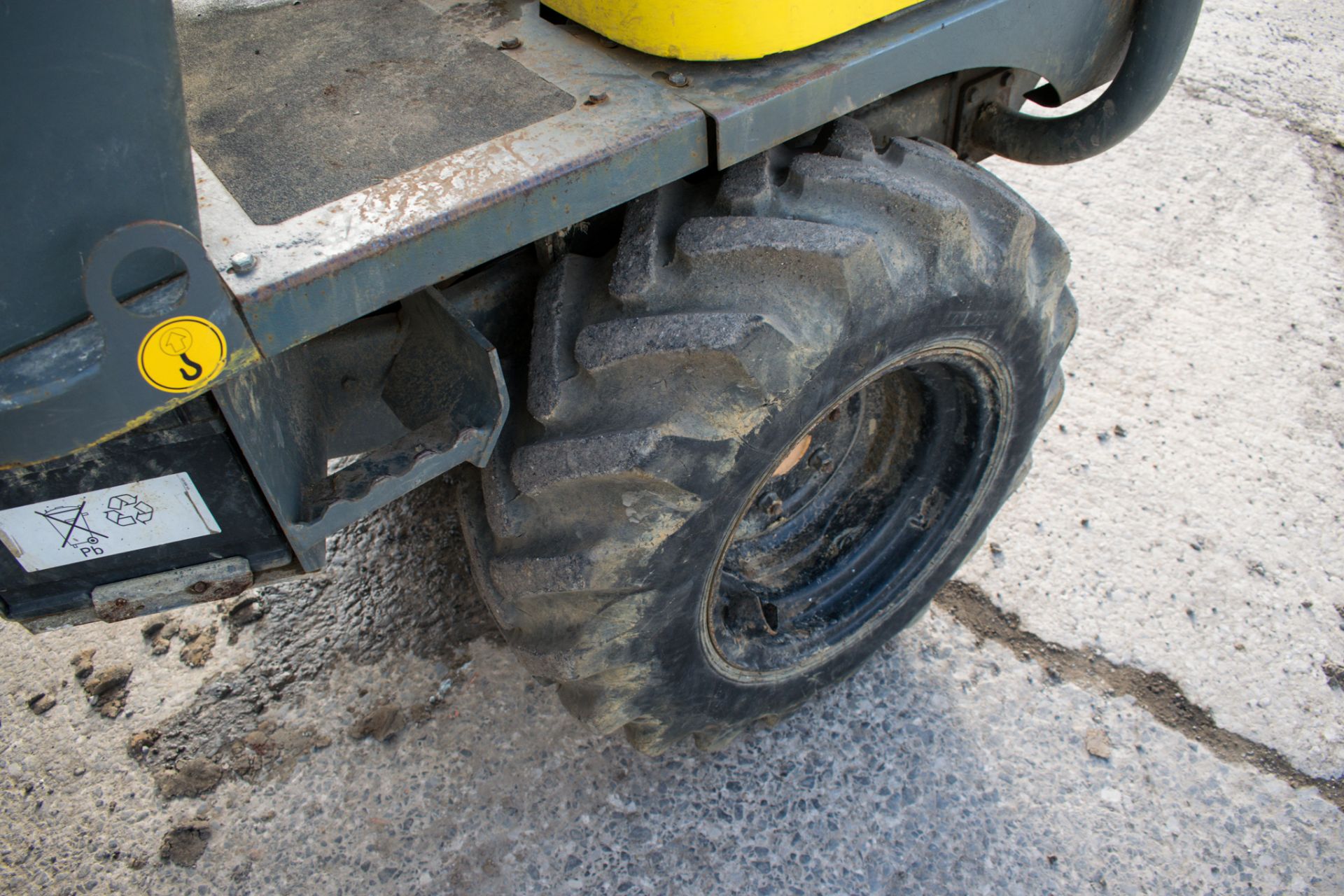 Lifton 850 850kg hi tip dumper Year: 2001 S/N: BA00210 Recorded Hours: 2073 WODMG101 - Image 7 of 12