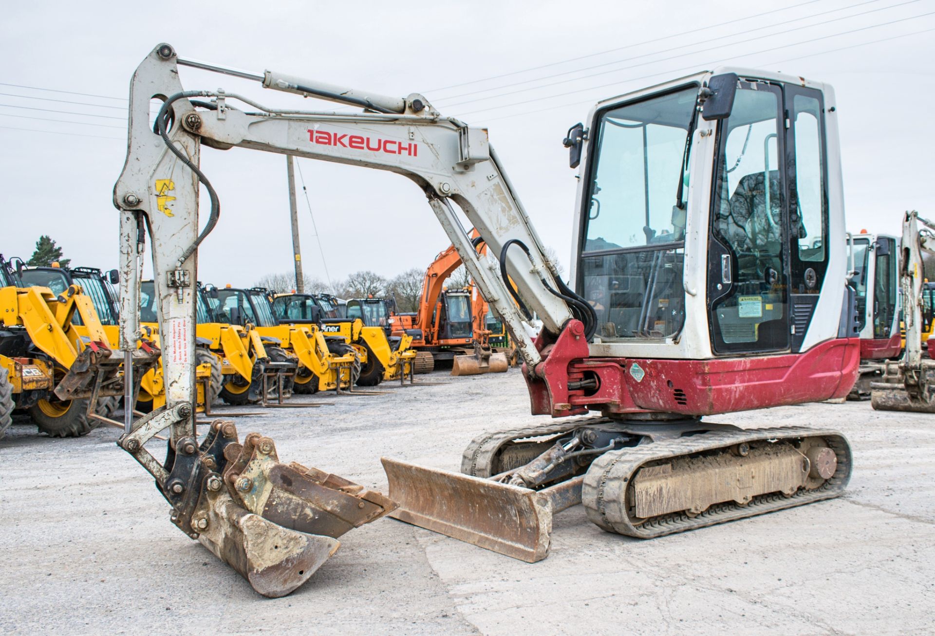 Takeuchi TB228 2.8 tonne rubber tracked mini excavator Year: 2012 S/N: 122801768 Recorded Hours: Not