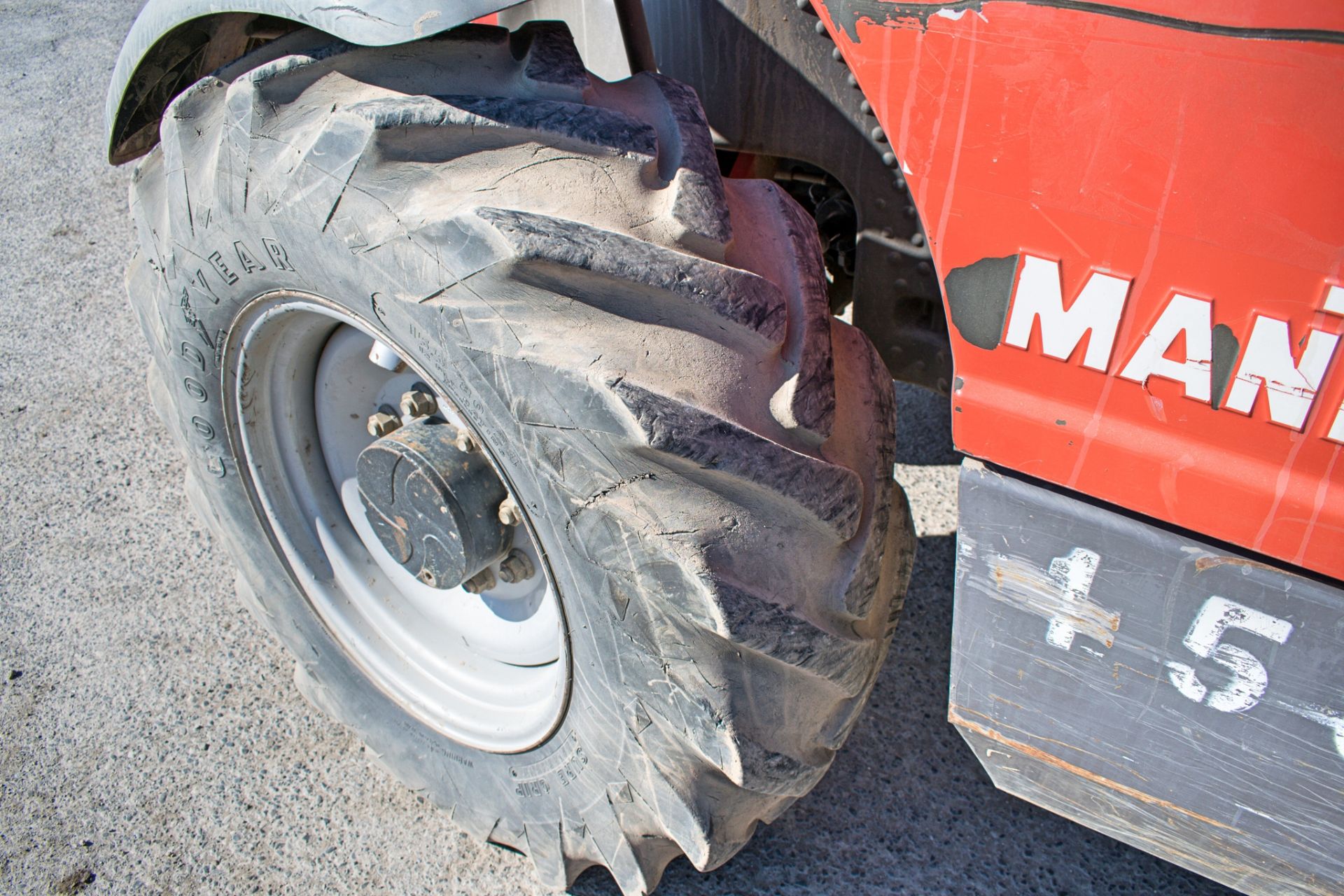 Manitou MT1030ST 10 metre telescopic handler Year: 2011 S/N: 594659 Recorded Hours: 3679 c/w side - Bild 8 aus 13