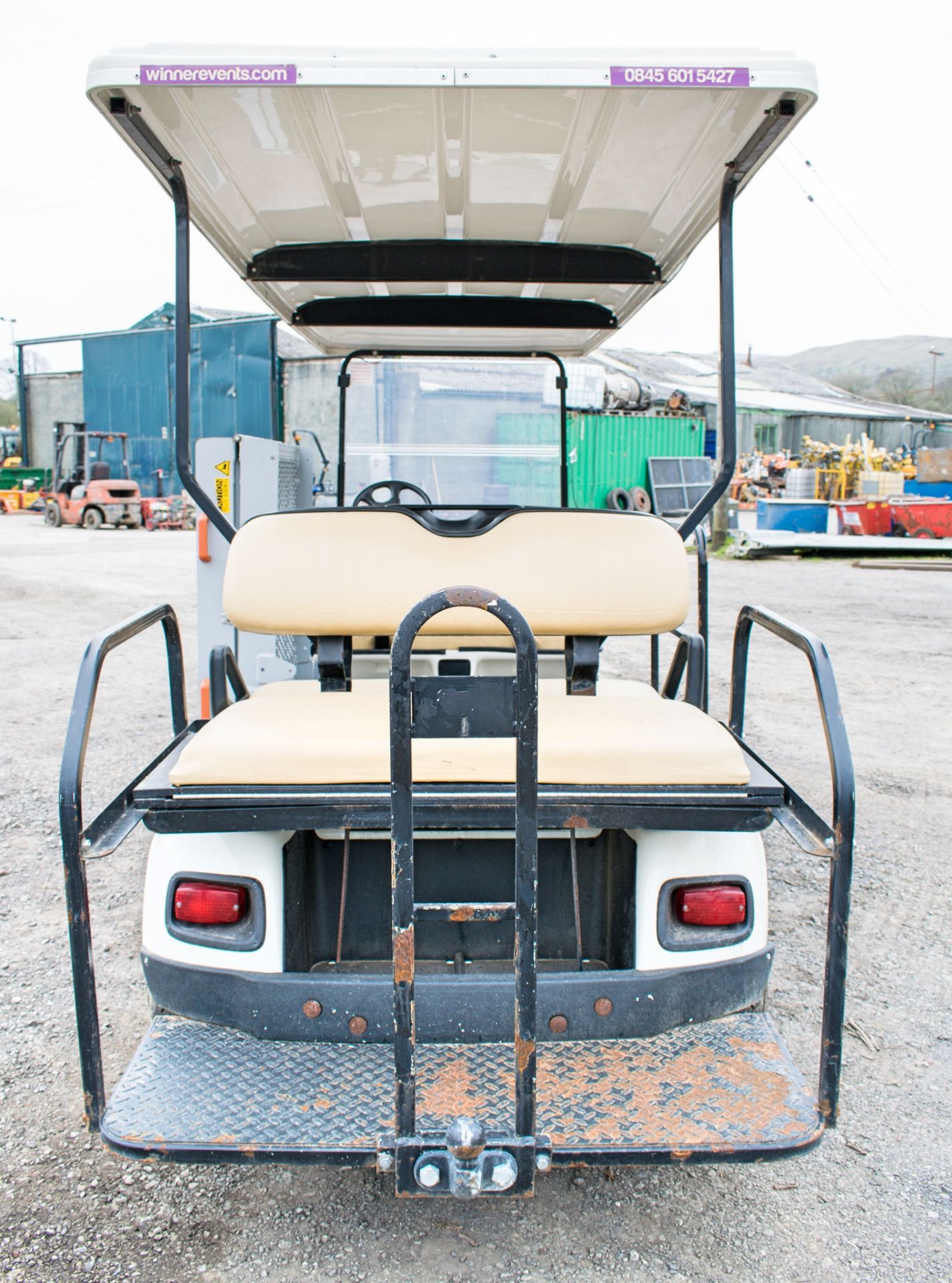 Cushman 6 seat & wheelchair petrol driven golf buggy Year: 2012 S/N: 2810582 Recorded Hours: 0060 - Image 6 of 10