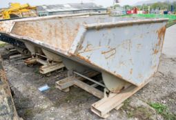 Steel tipping skip A767098