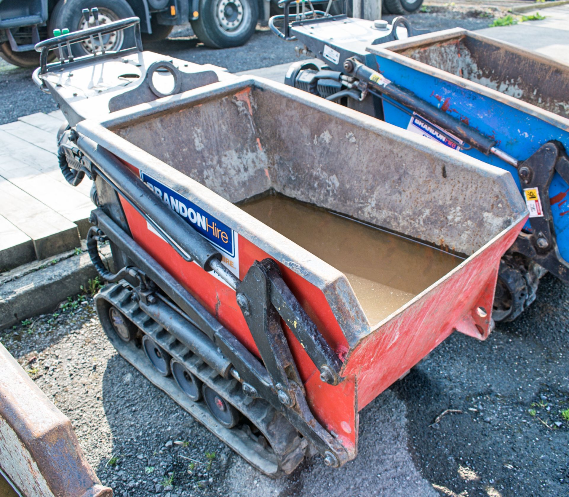 TCP HT500 diesel driven rubber tracked hi-tip pedestrian dumper Year: 2004 S/N: HTB1702 Recorded - Image 2 of 6