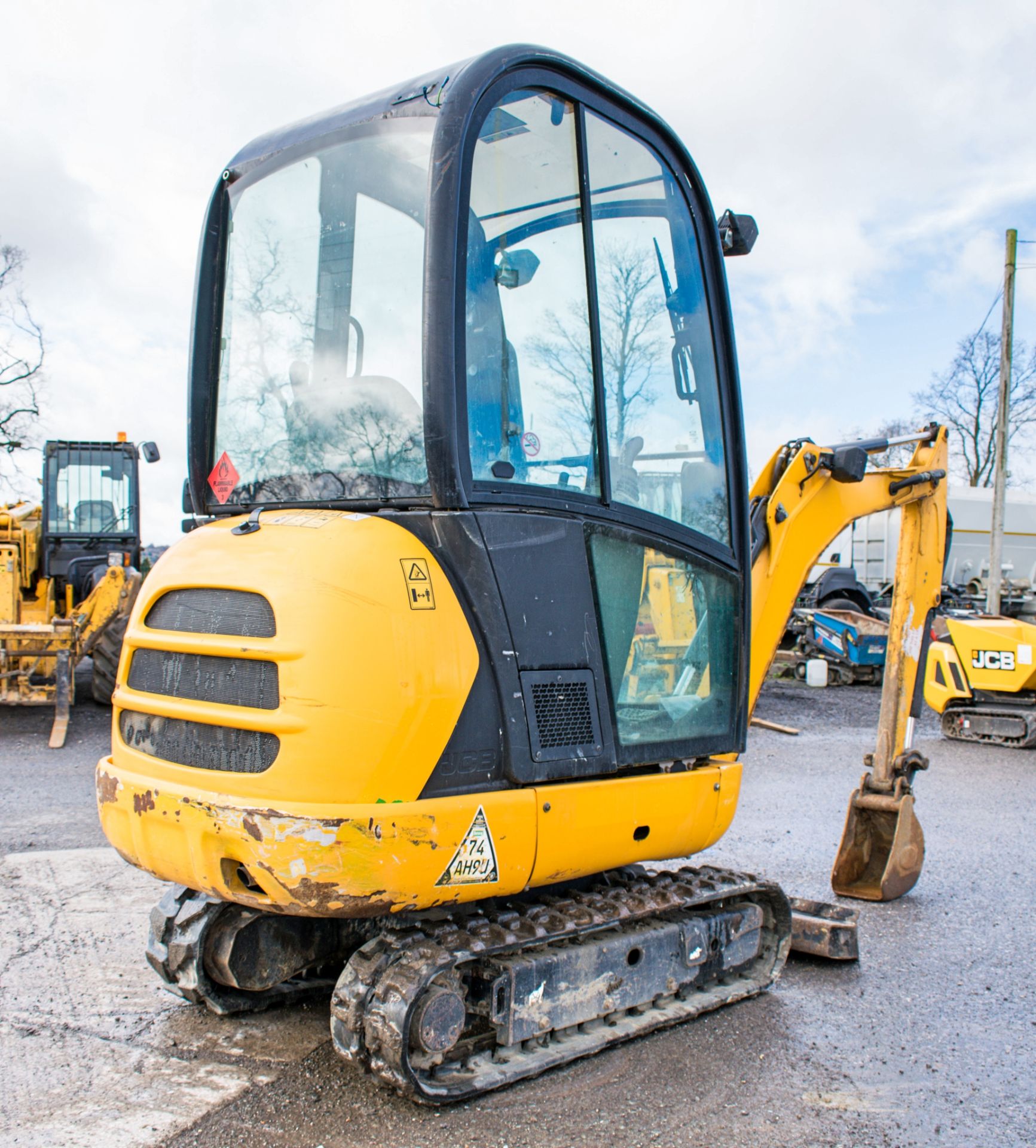 JCB 801.6 CTS 1.5 tonne rubber tracked mini excavator Year: 2013 S/N: 20171426 Recorded Hours: - Bild 4 aus 12