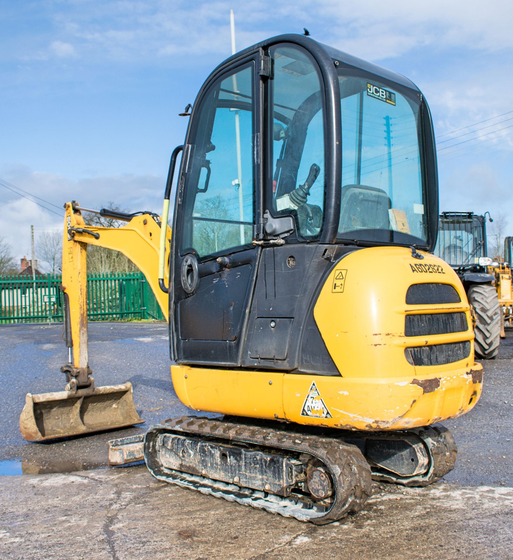 JCB 801.6 CTS 1.5 tonne rubber tracked mini excavator Year: 2013 S/N: 20171431 Recorded Hours: - Image 3 of 12