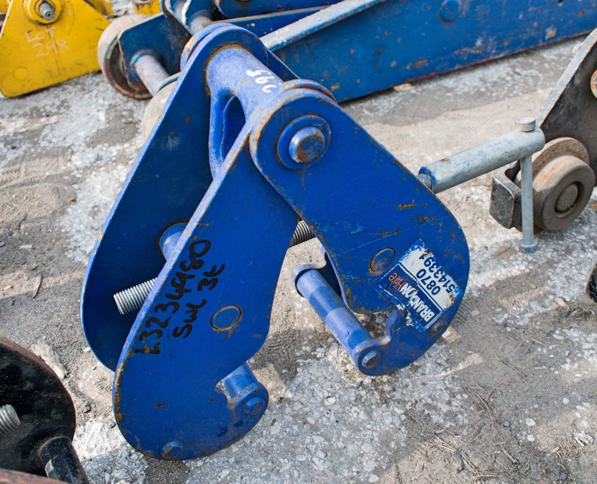 Girder clamp