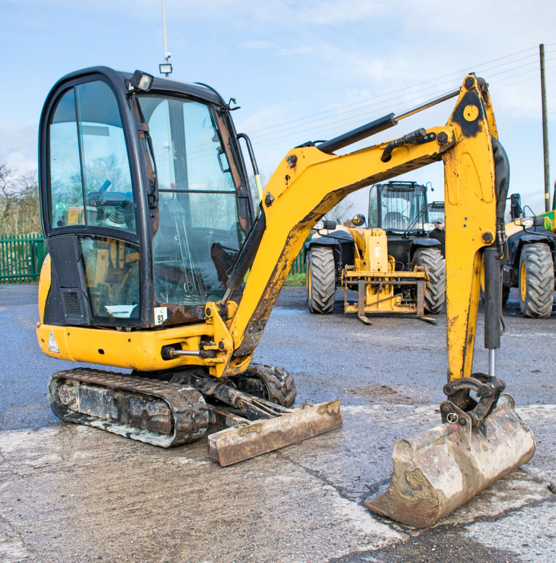 JCB 801.6 CTS 1.5 tonne rubber tracked mini excavator Year: 2013 S/N: 20171431 Recorded Hours: - Bild 2 aus 12