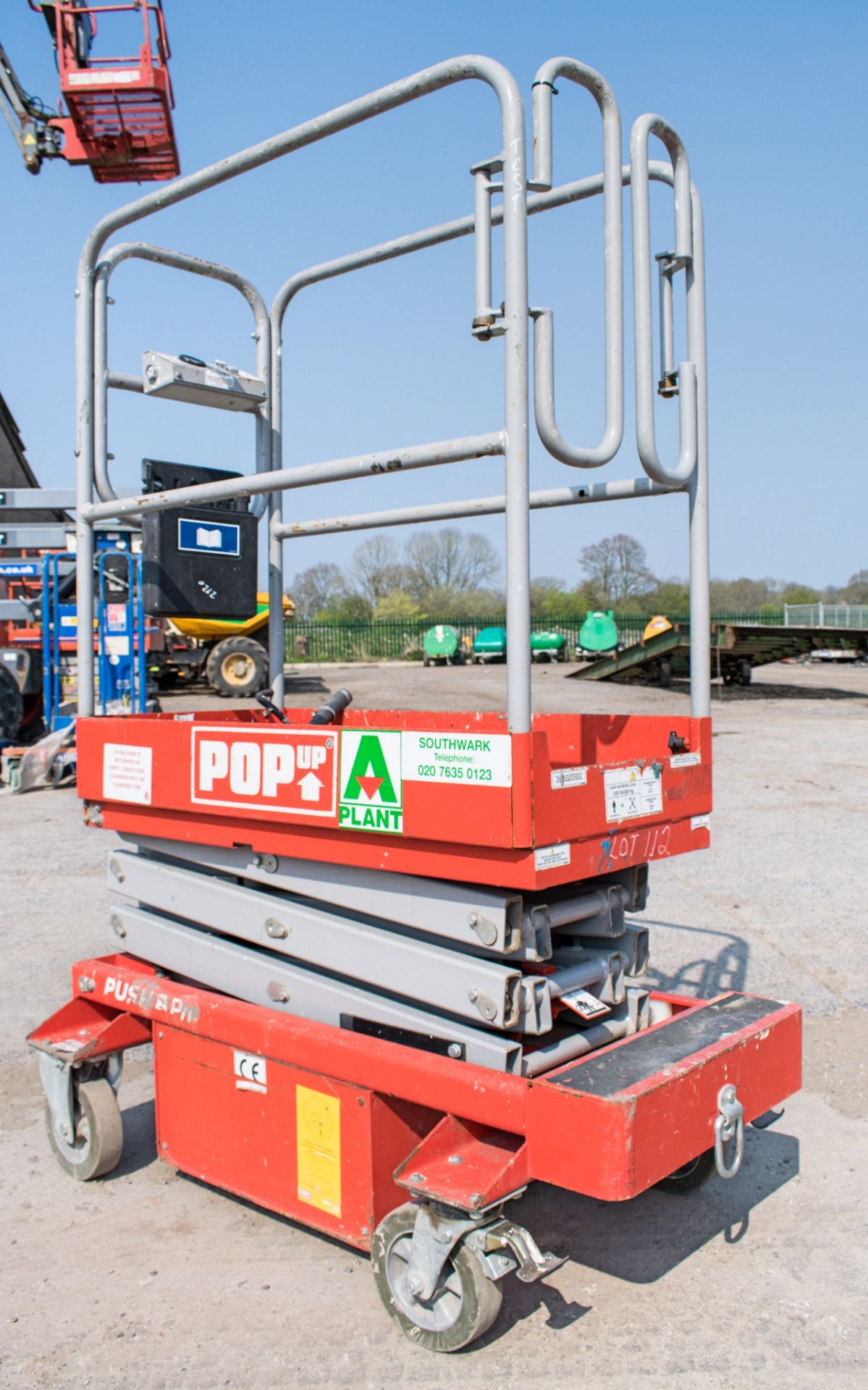 Push 8 Pro battery electric scissor lift Year: 2013 A60889 - Image 2 of 4
