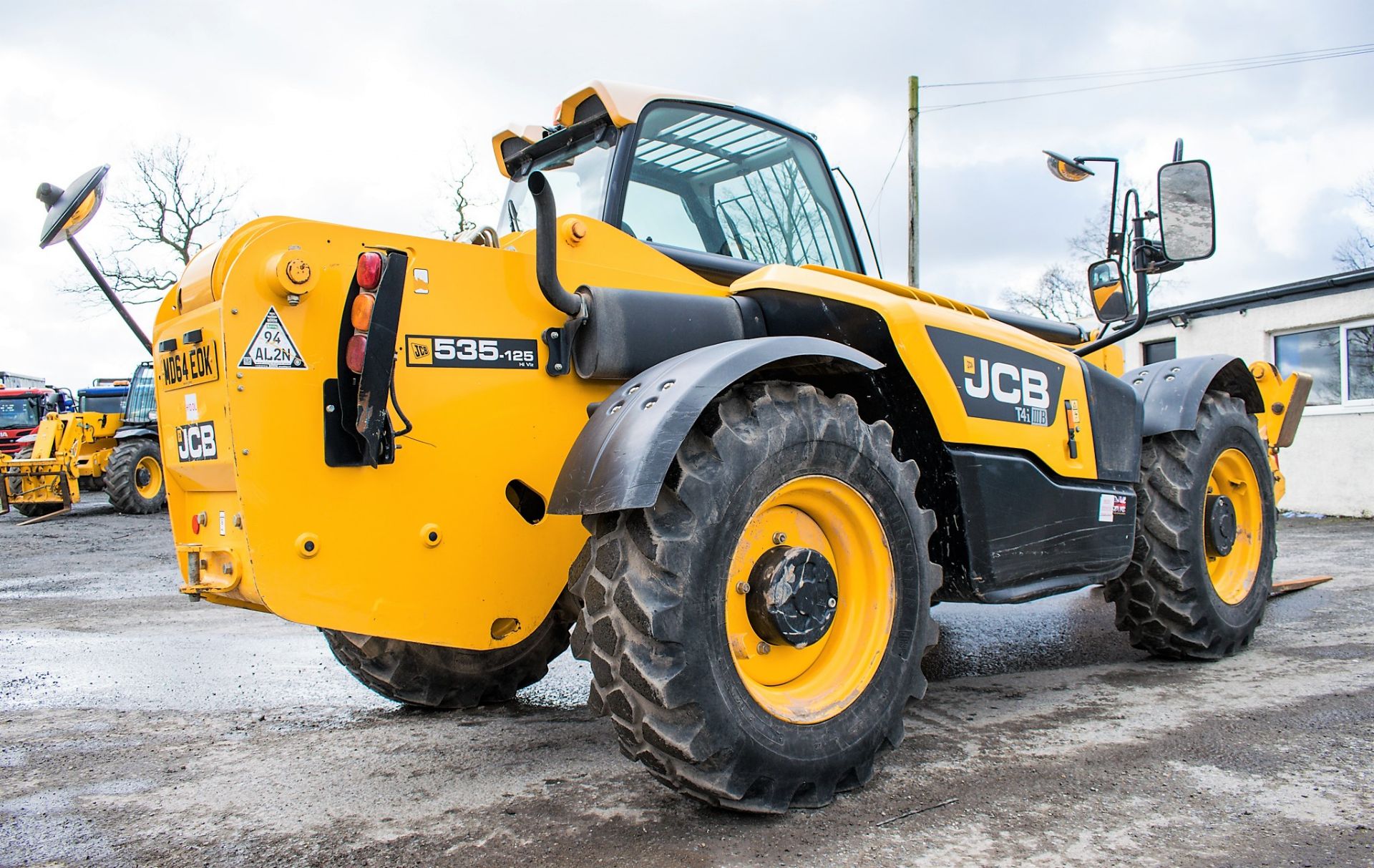 JCB 535-125 Hi-Viz 12.5 metre telescopic handler Year: 2015 S/N: 2345427 Recorded Hours: 2058 c/w - Image 4 of 13