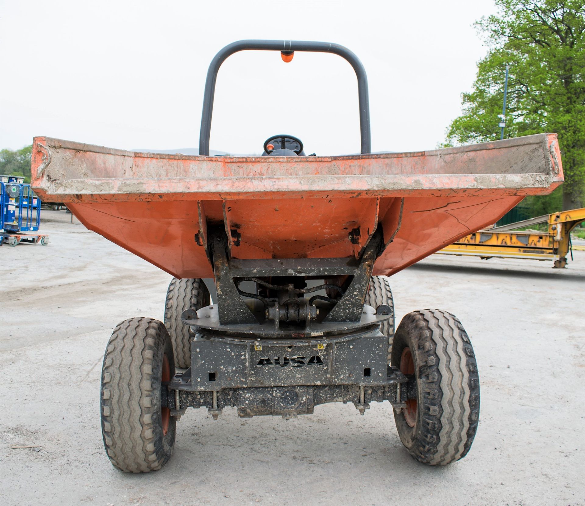 Neuson D350 AHG 3.5 tonne swivel skip dumper Year: 2015 S/N: 65173590 Recorded Hours: 679 D68 - Image 5 of 14