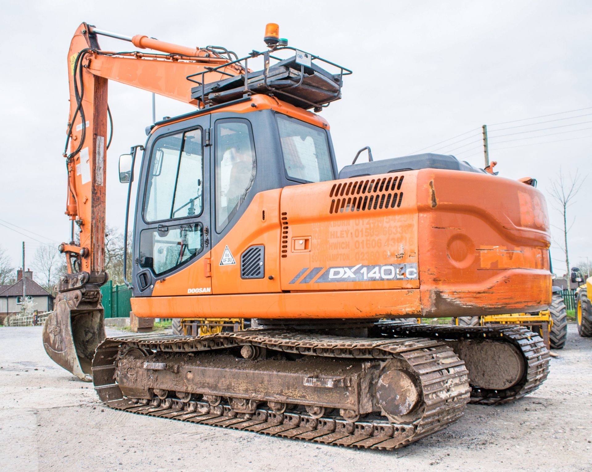 Doosan DX140LC 14 tonne steel tracked excavator Year: S/N: 50793 Recorded Hours: 7430 piped, - Image 3 of 13